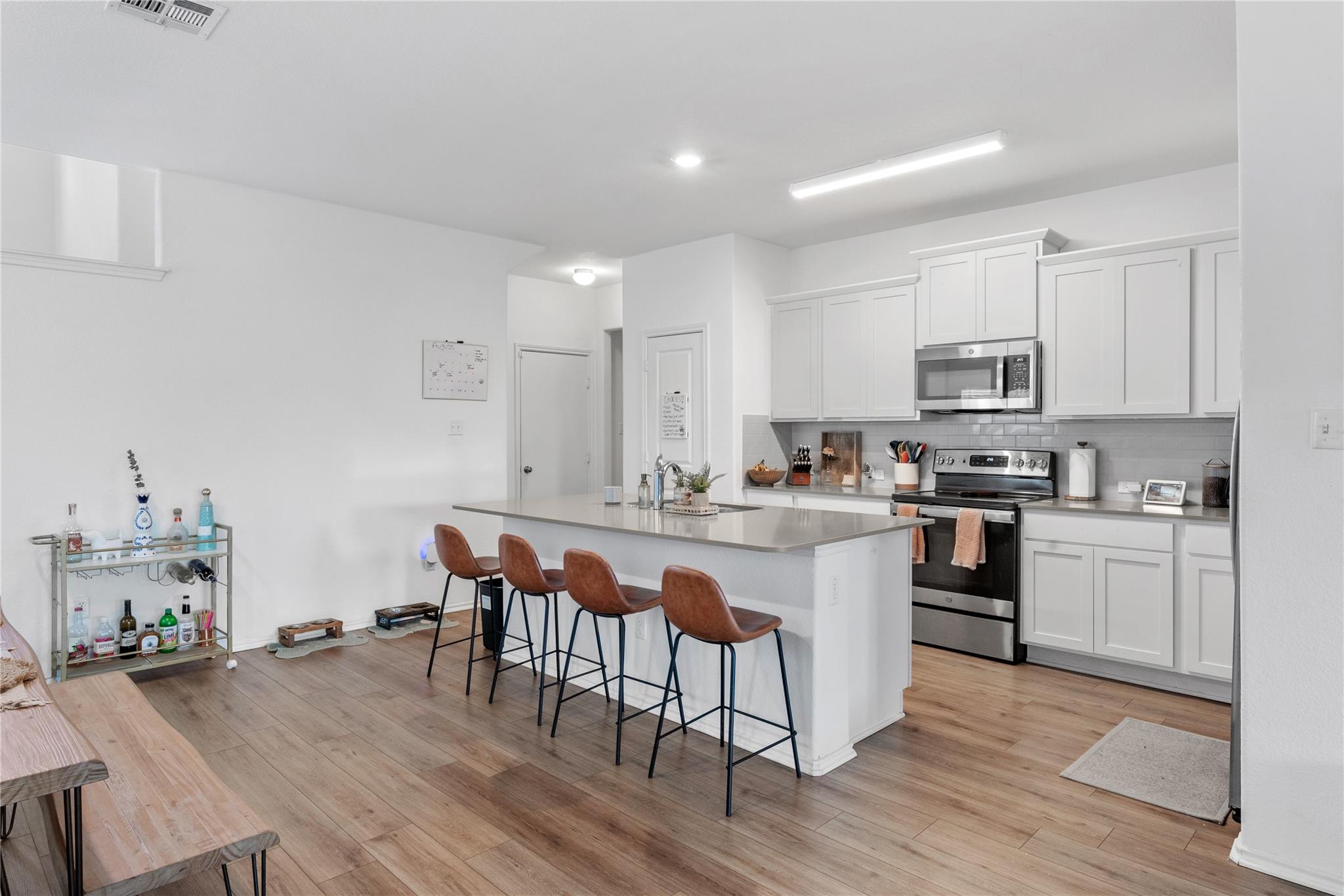 Image 8 of 38 For 129 Rowdy Yates Way