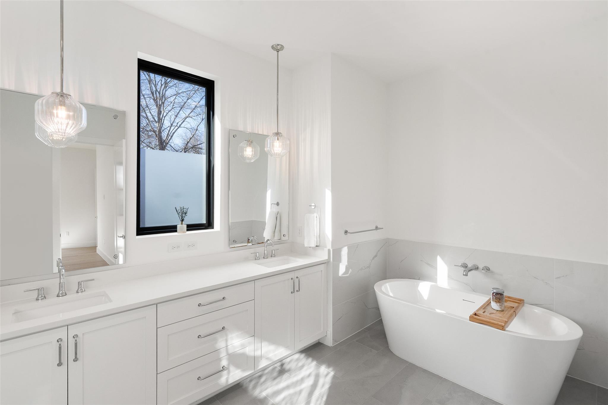 Image 15 of 36 For 1101 Emerald Forest Cv