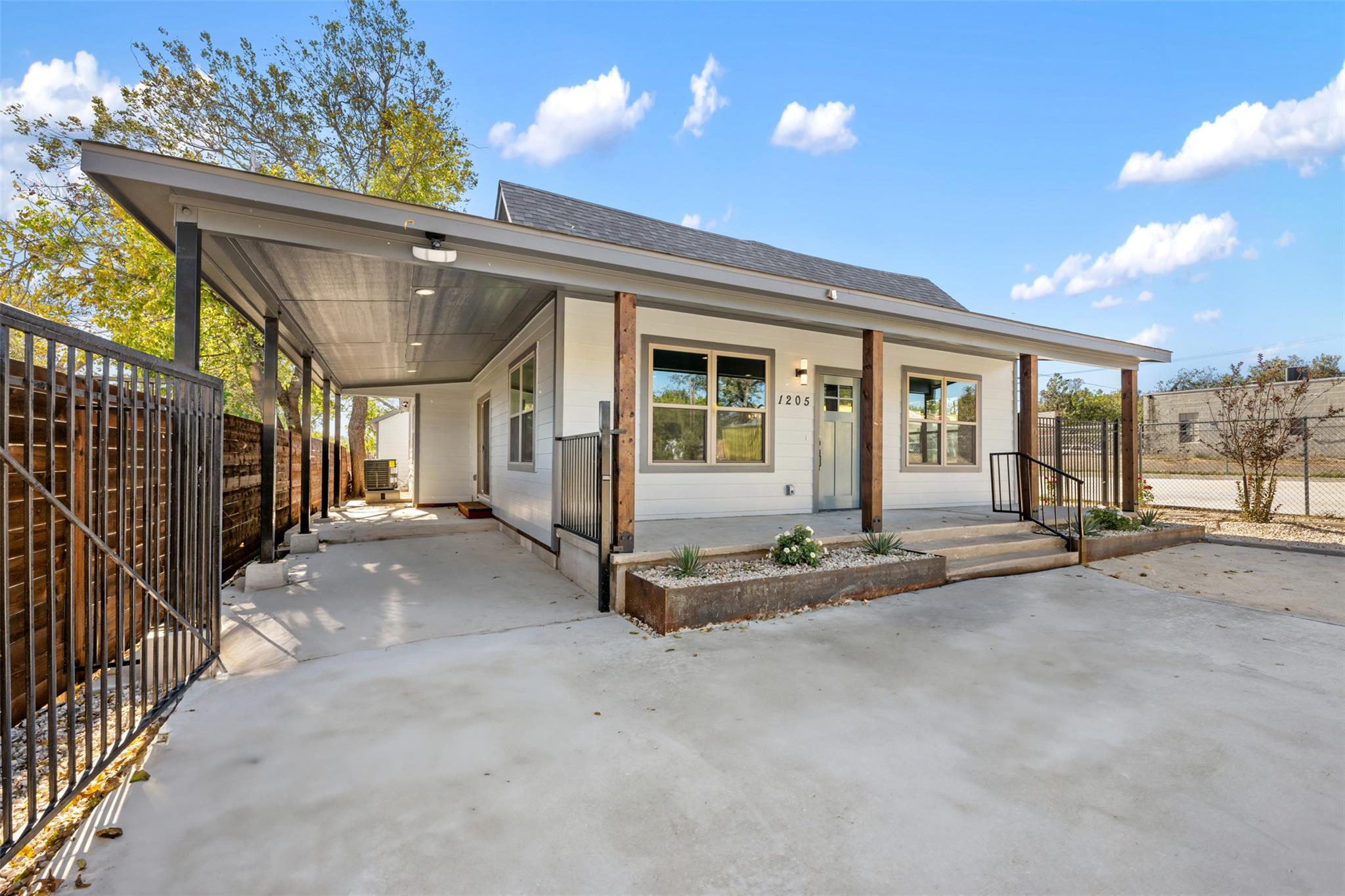 Details for 1205 Avenue G, Temple, TX 76504