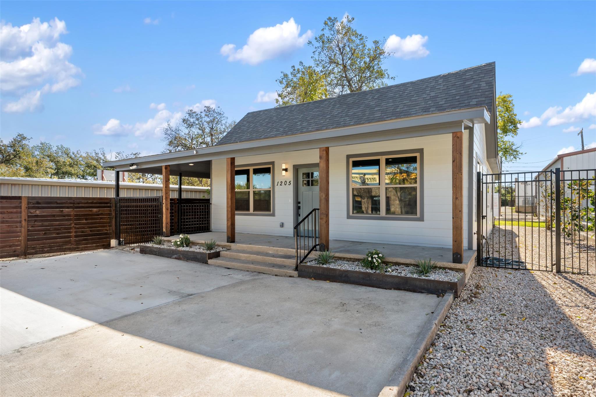 Image 10 of 34 For 1205 Avenue G