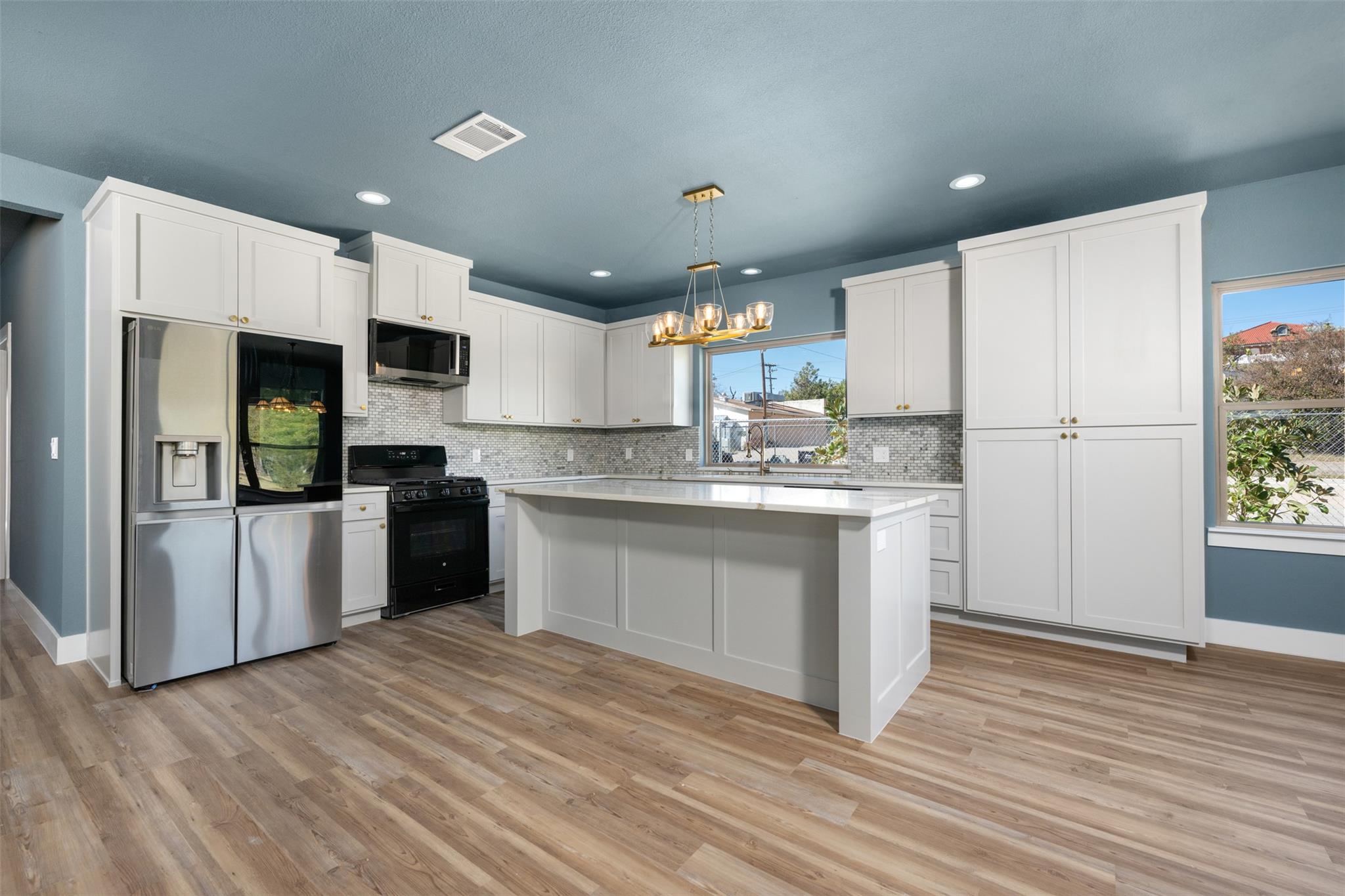 Image 18 of 34 For 1205 Avenue G