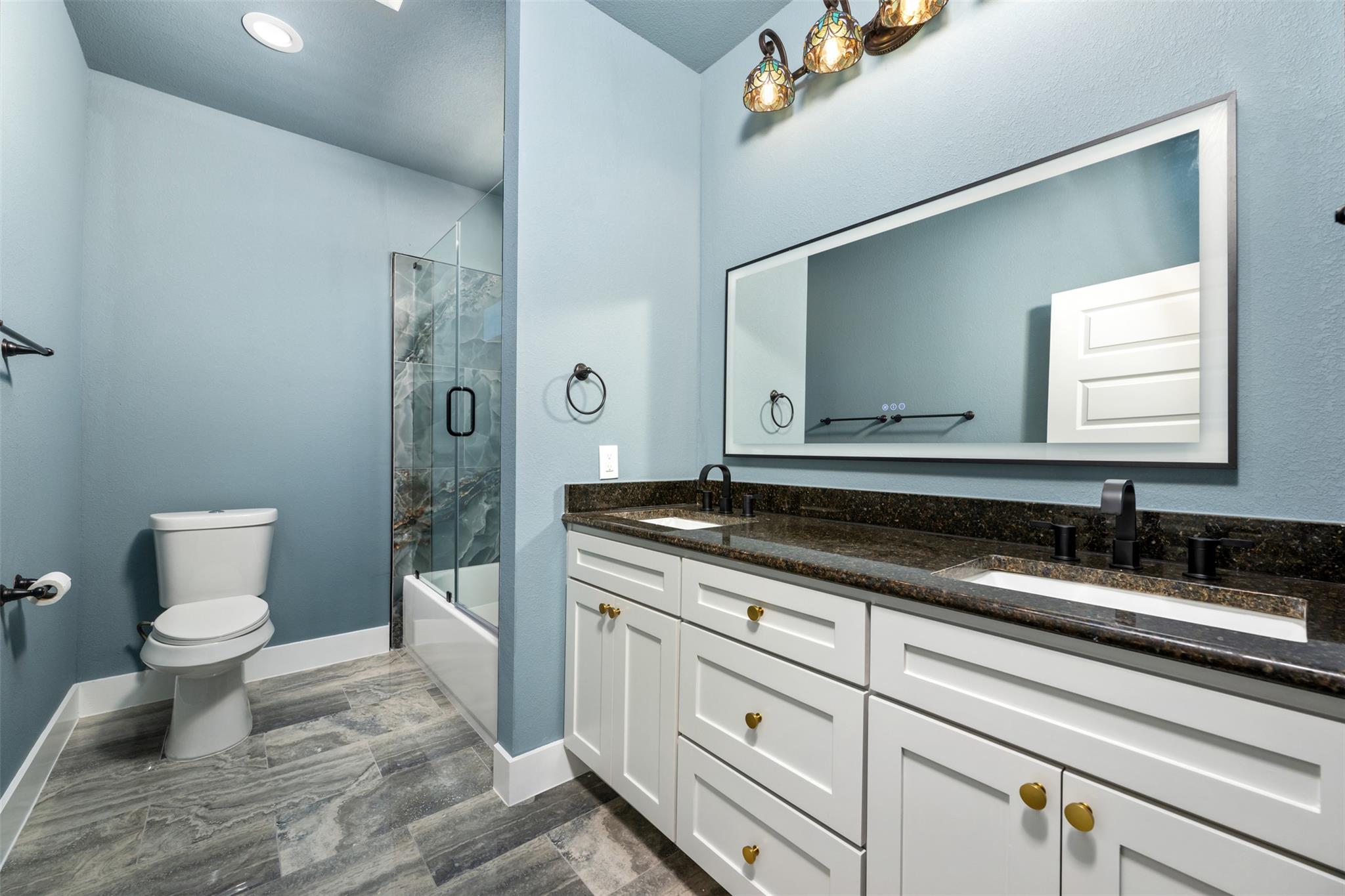 Image 23 of 34 For 1205 Avenue G