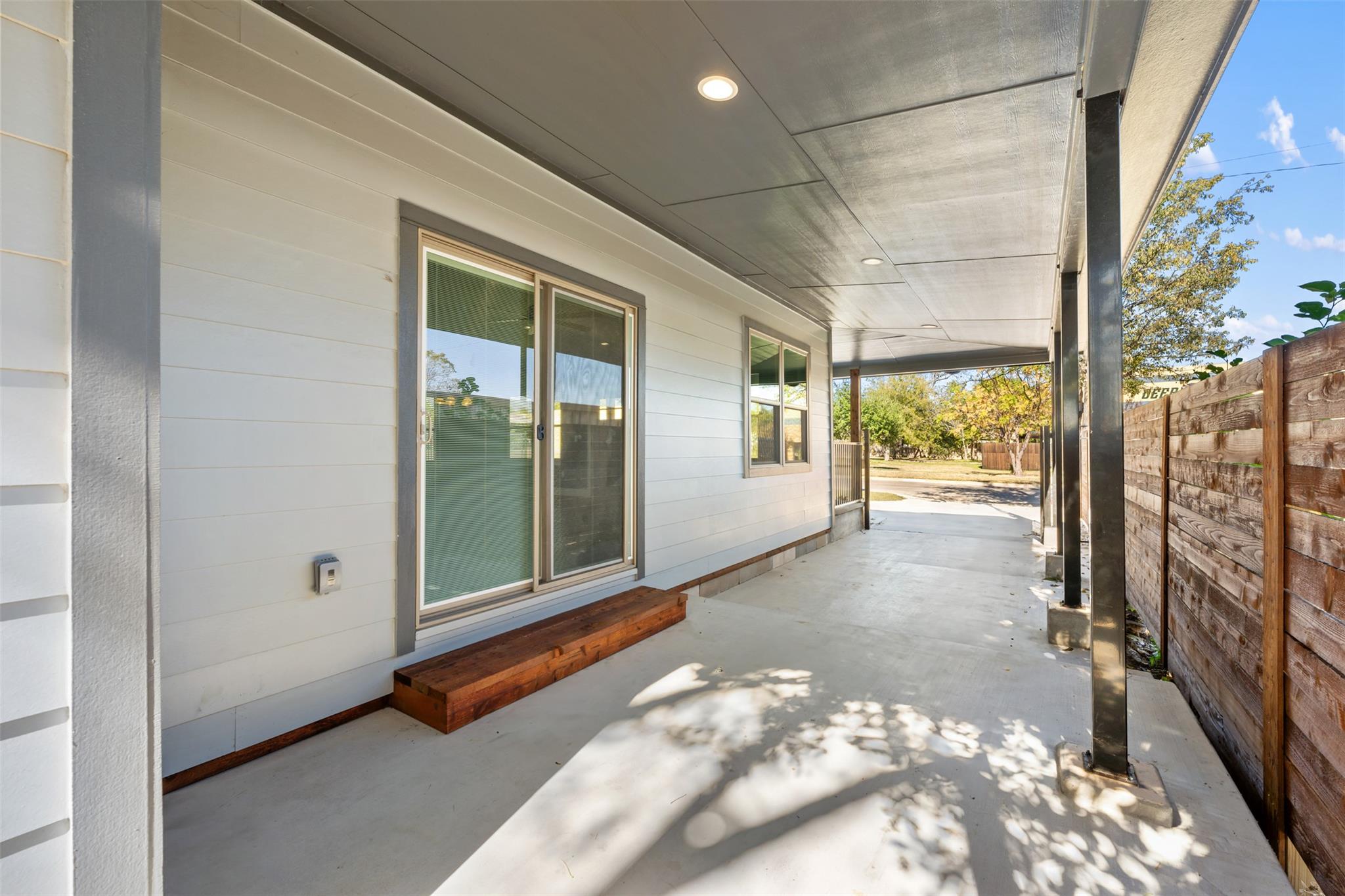 Image 28 of 34 For 1205 Avenue G