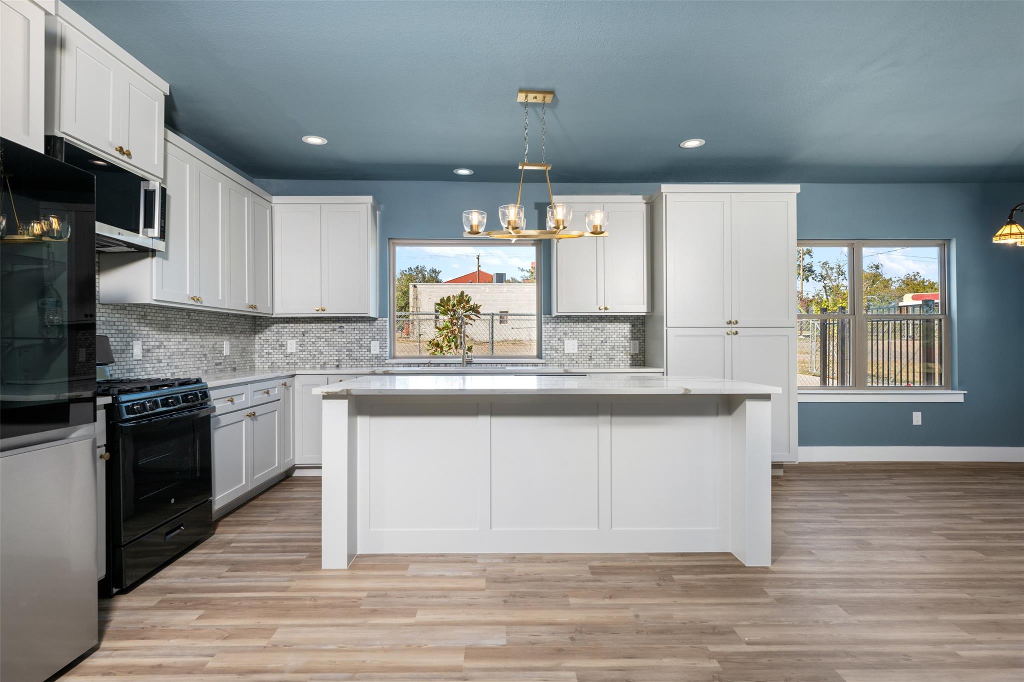 Image 4 of 34 For 1205 Avenue G