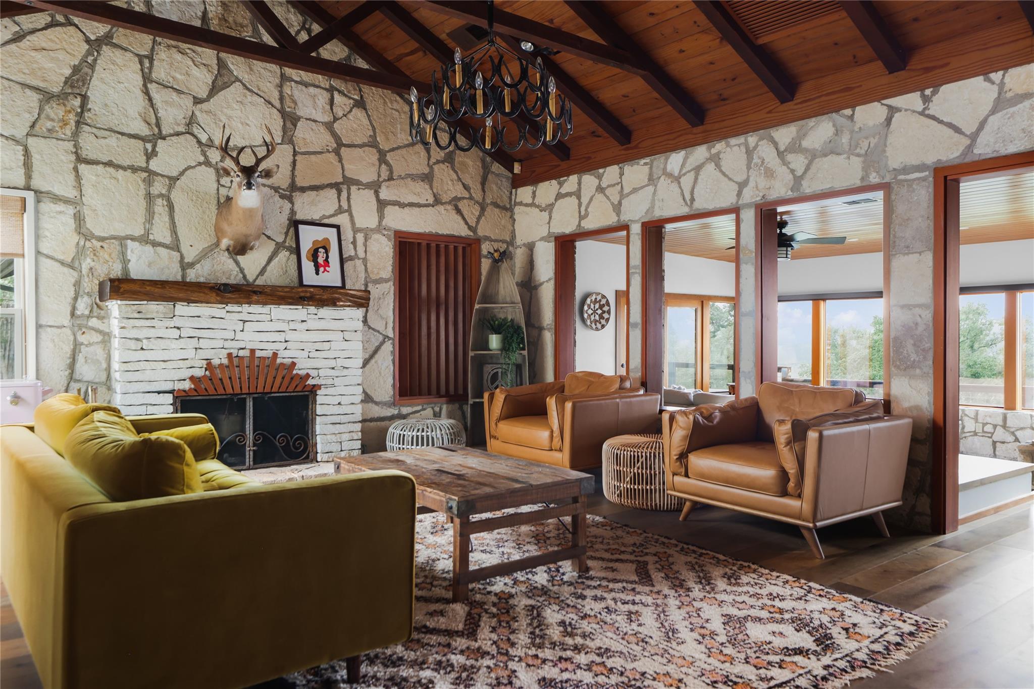 Image 8 of 38 For 19745 Lakehurst Loop