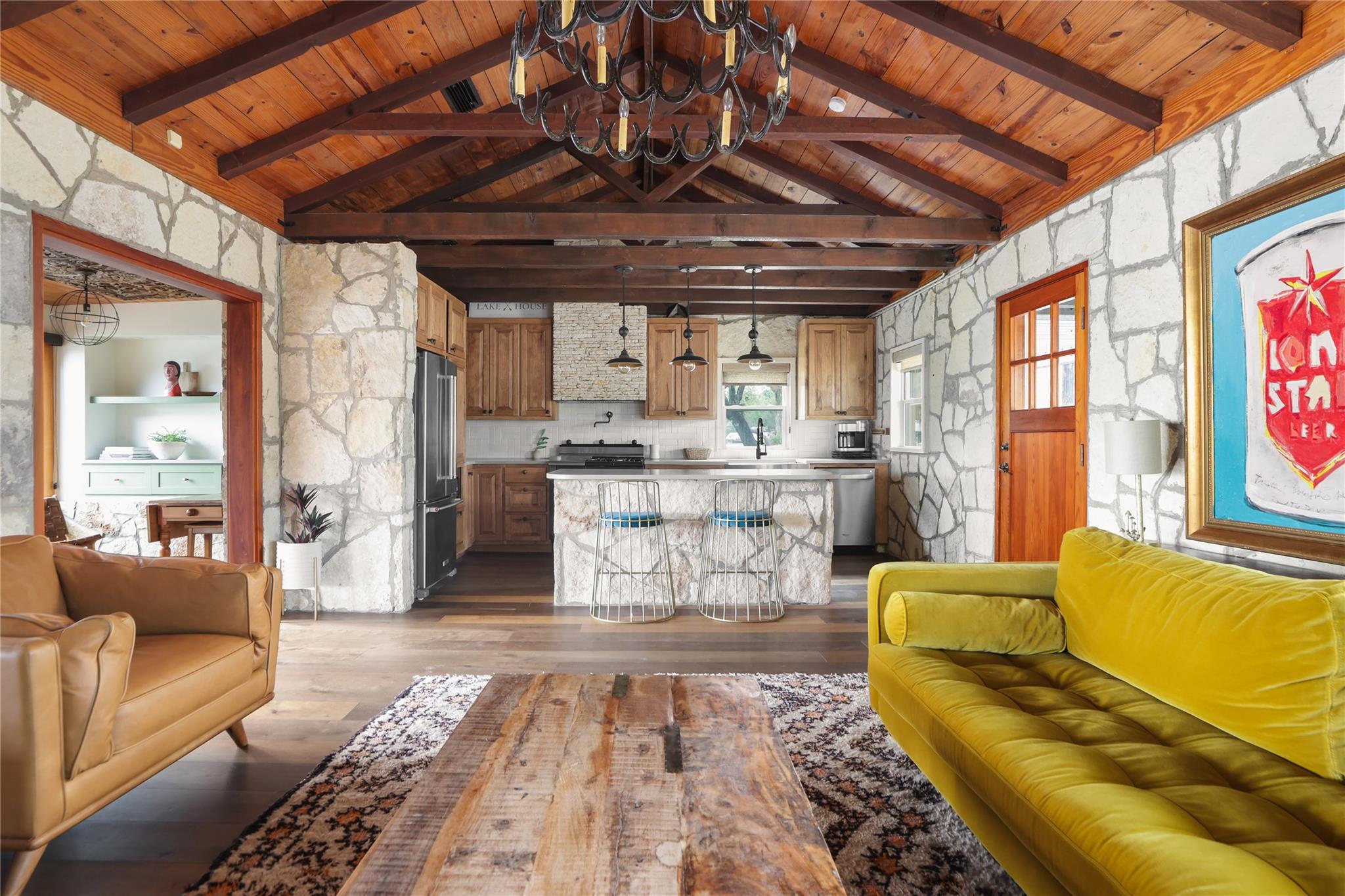 Image 9 of 38 For 19745 Lakehurst Loop