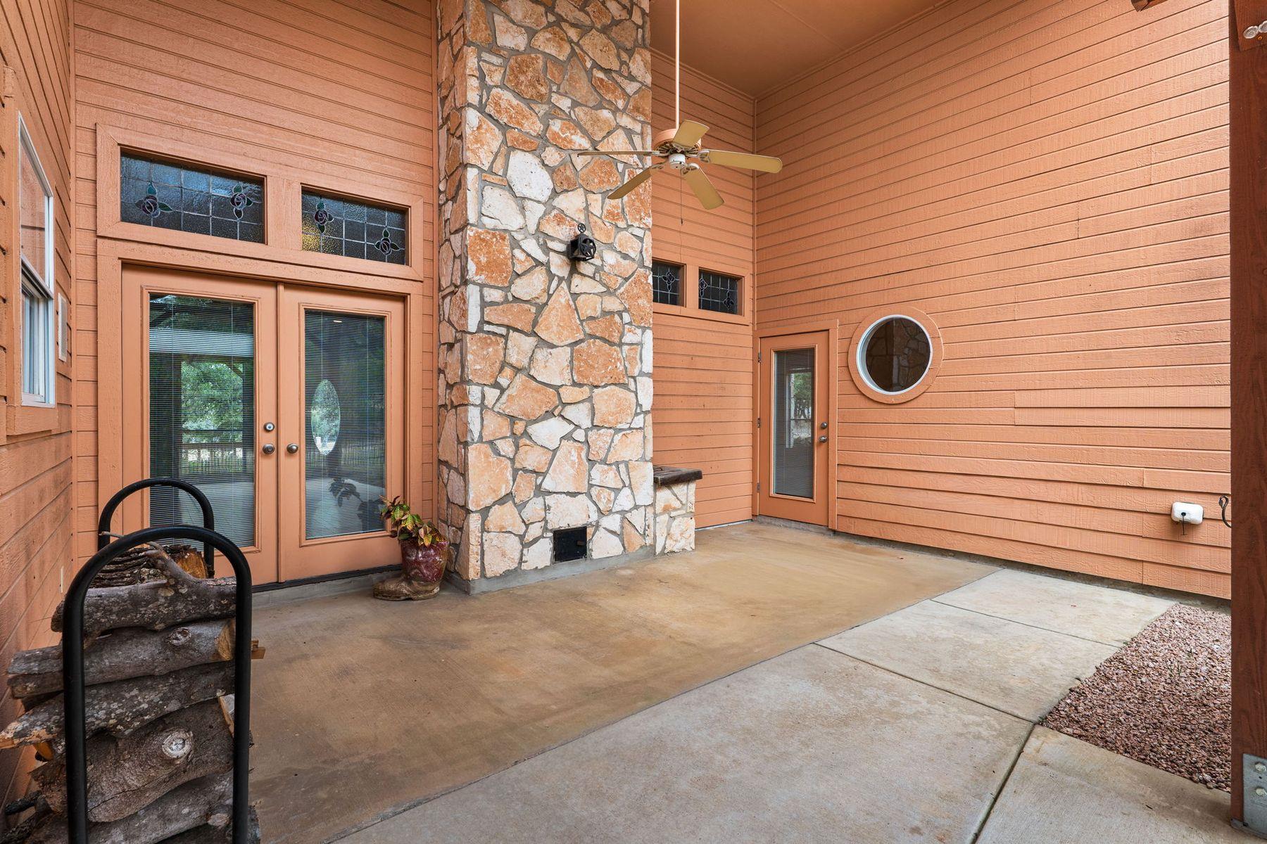 Image 29 of 40 For 115 Sage Oaks Trail Trl