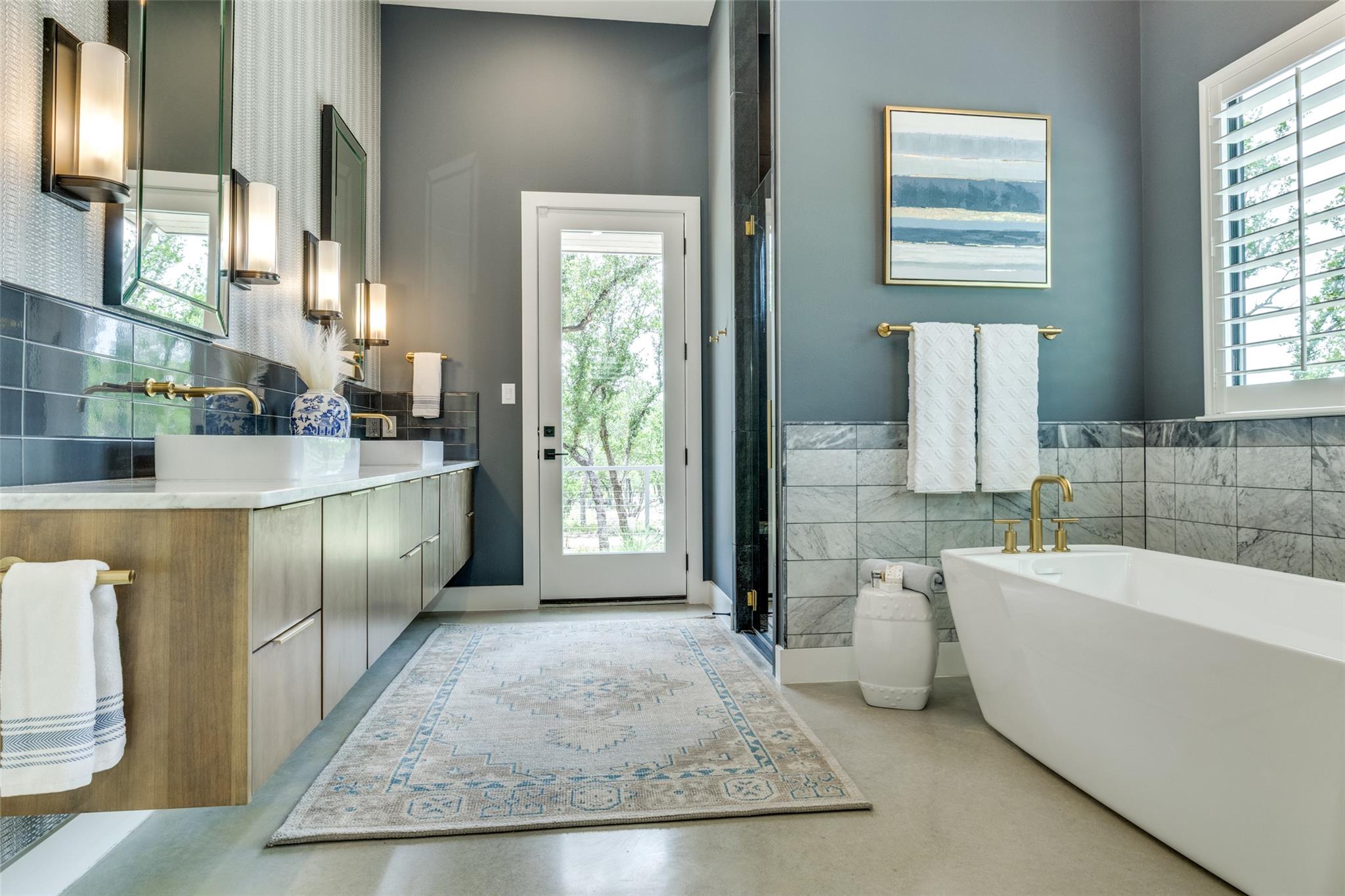 Image 19 of 40 For 1958 Paradise Parkway