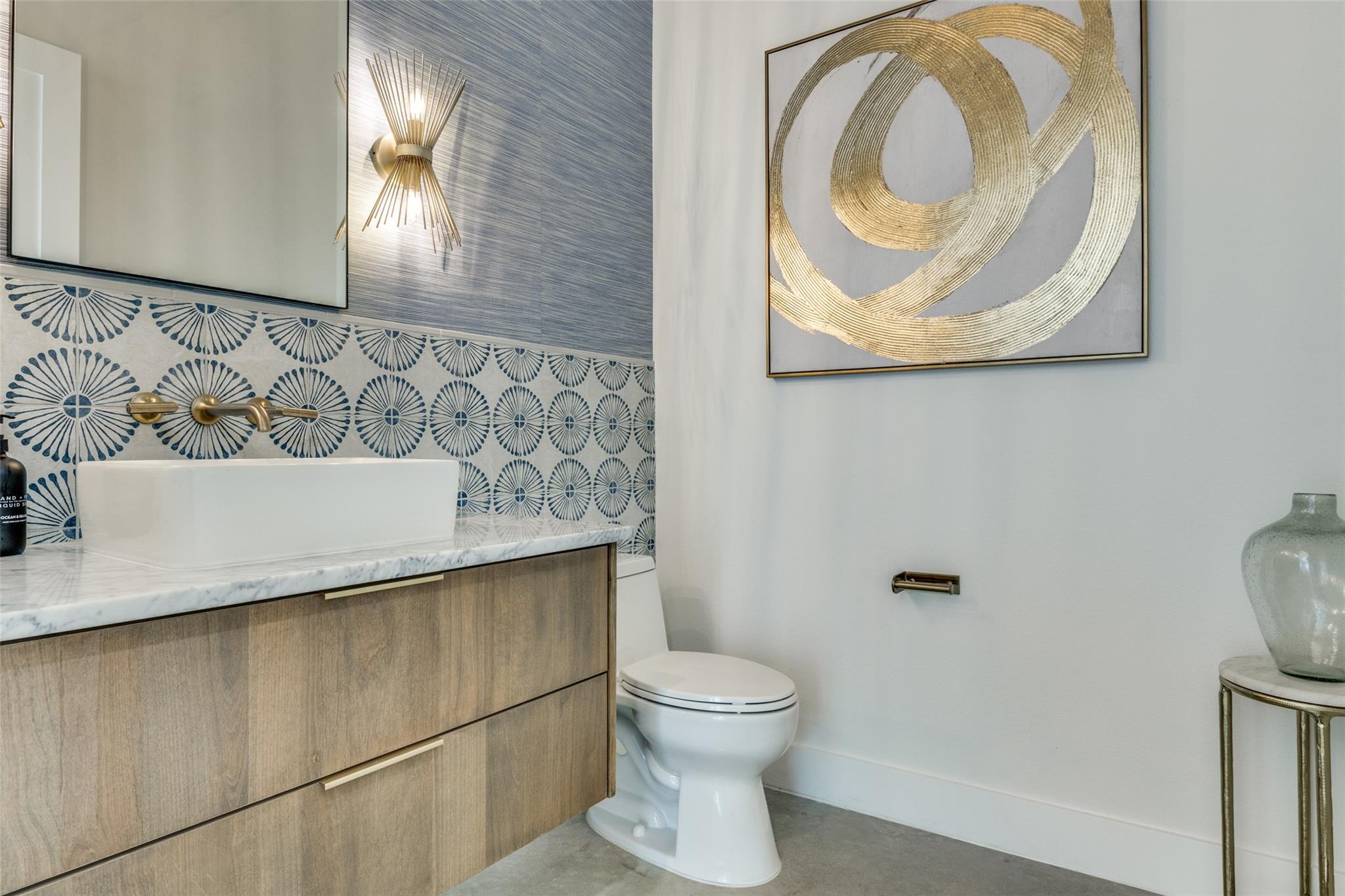 Image 29 of 40 For 1958 Paradise Parkway