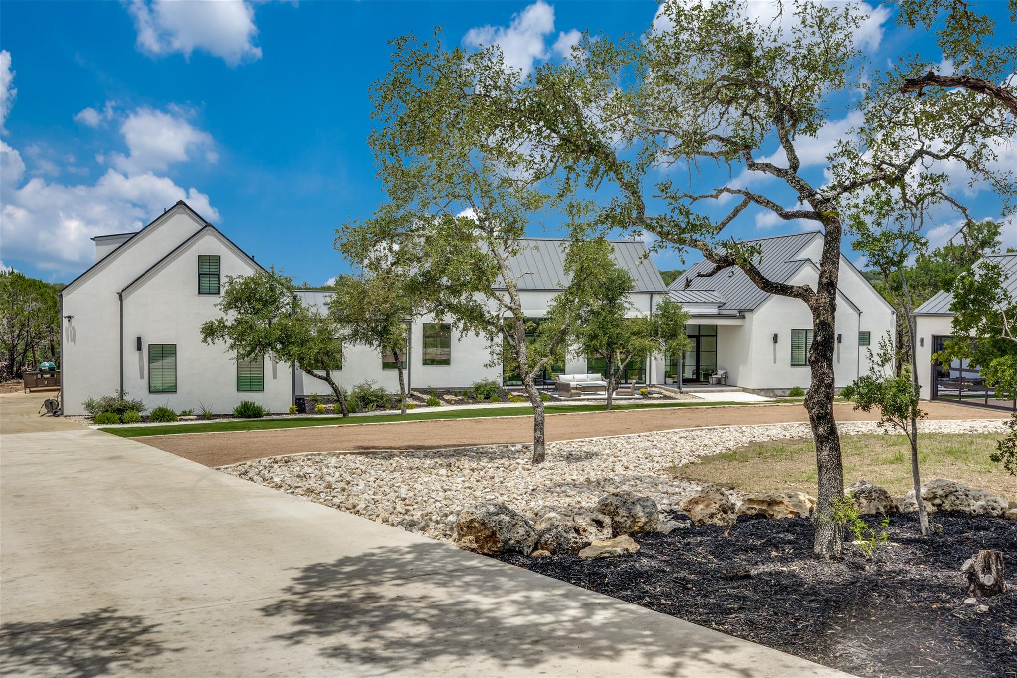 Image 3 of 40 For 1958 Paradise Parkway