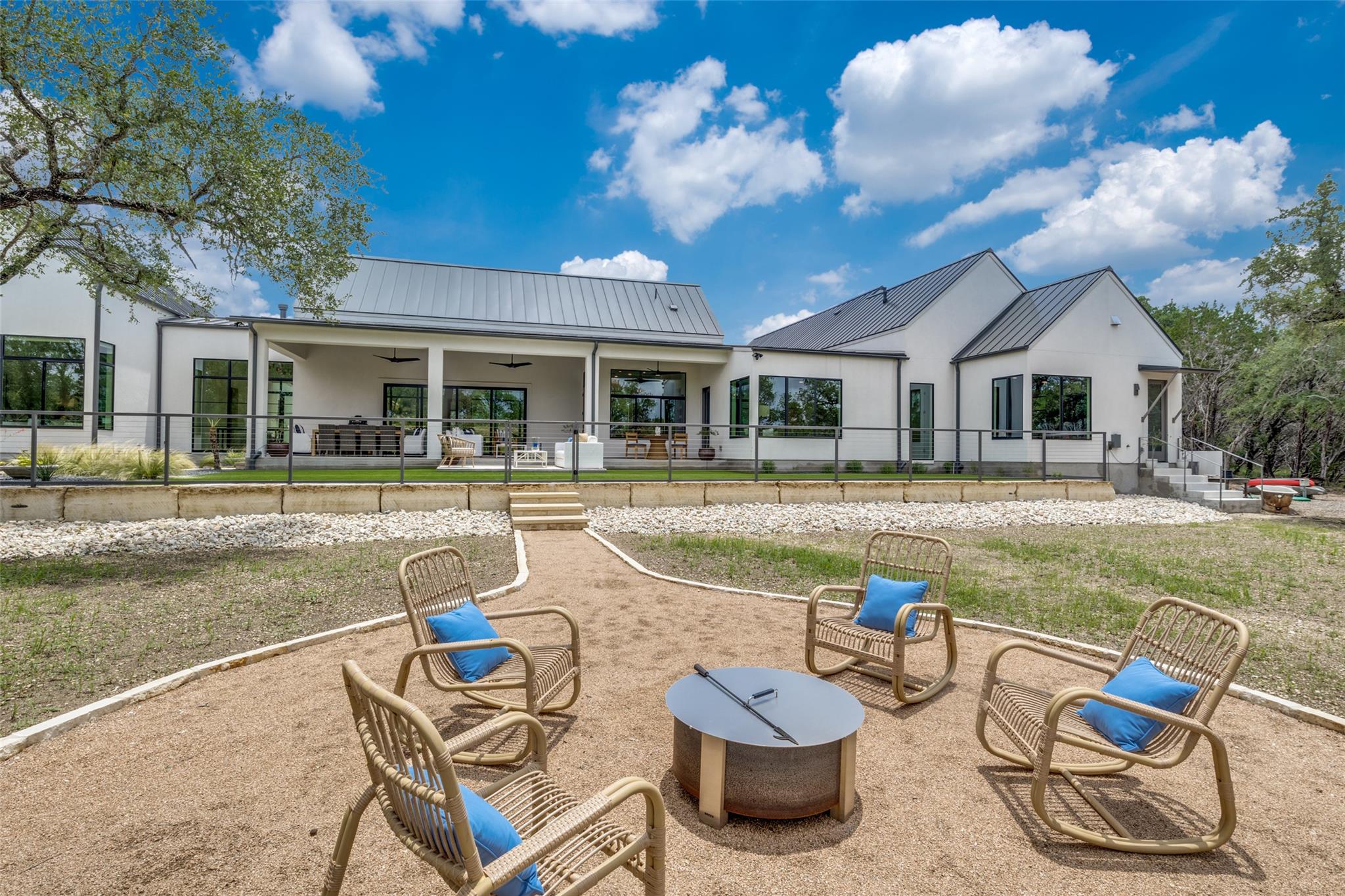 Image 33 of 40 For 1958 Paradise Parkway