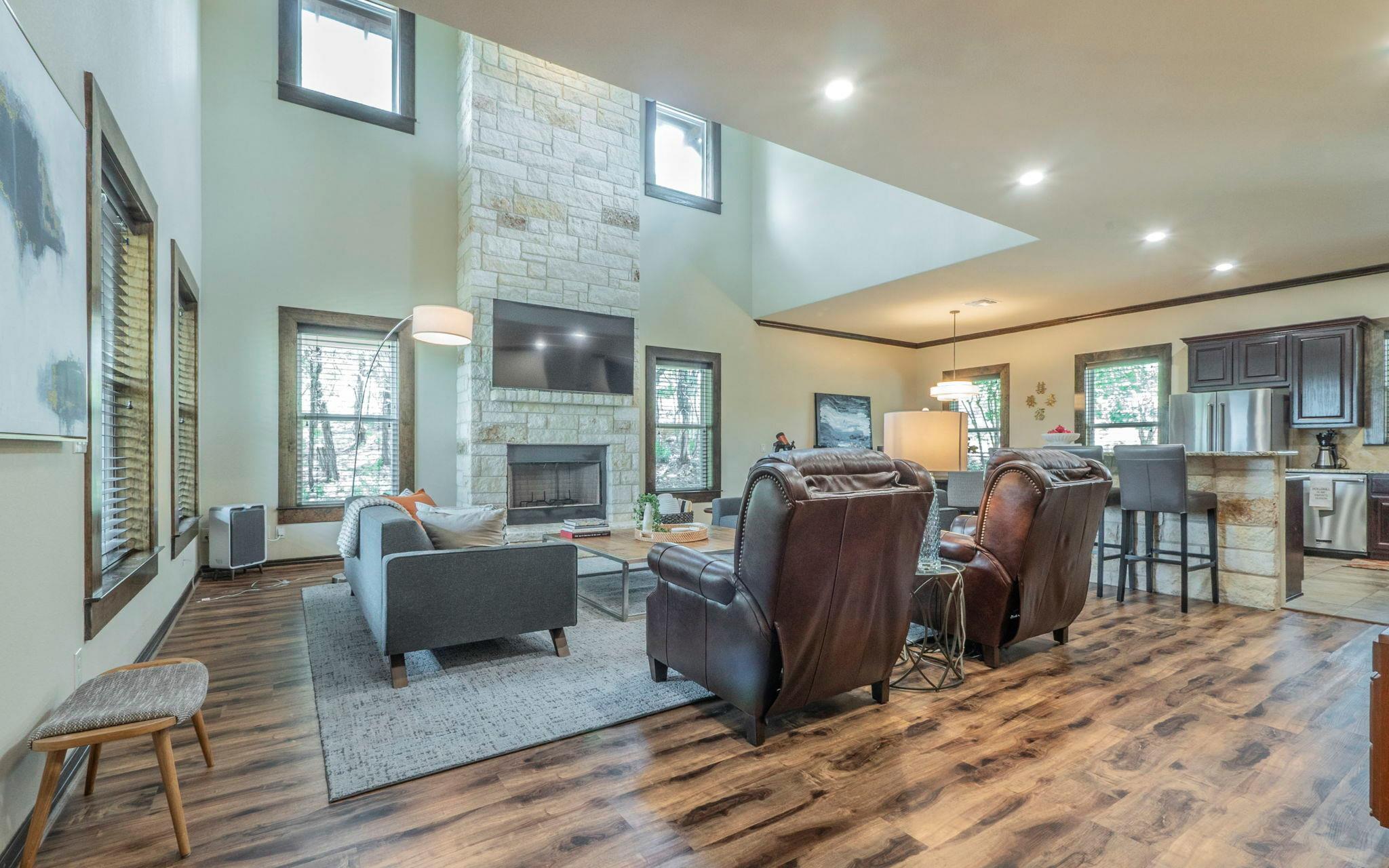 Image 7 of 32 For 123 Vicinity Trl