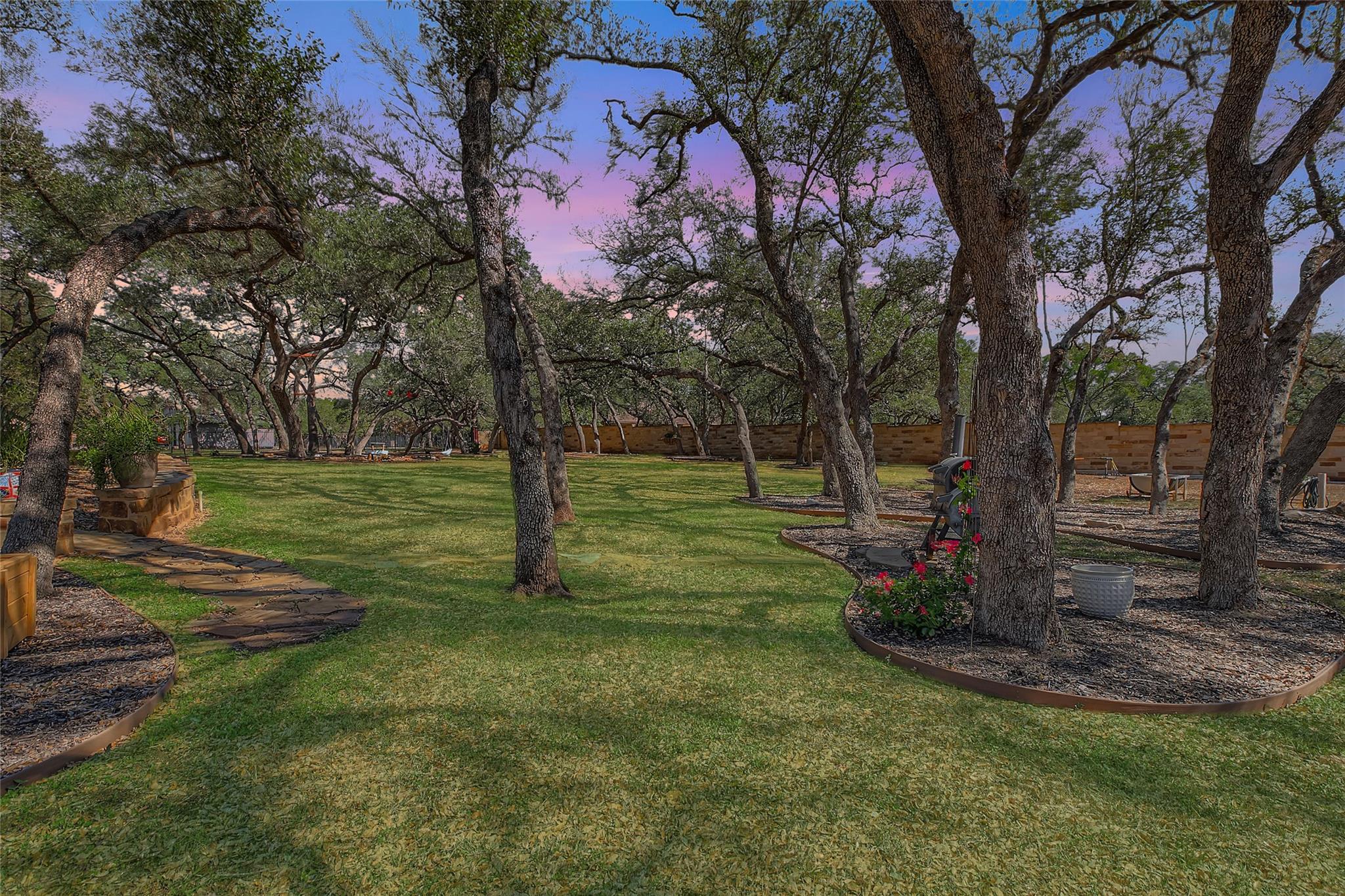 Image 39 of 40 For 9907 Kopplin Rd