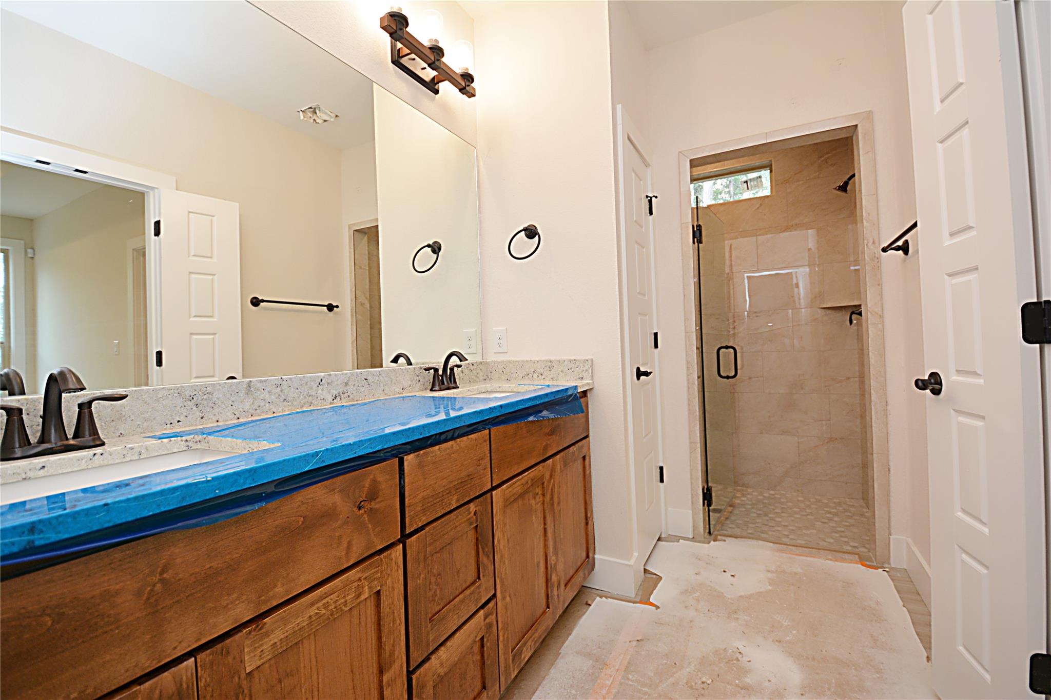 Image 5 of 13 For 197 Bogi St