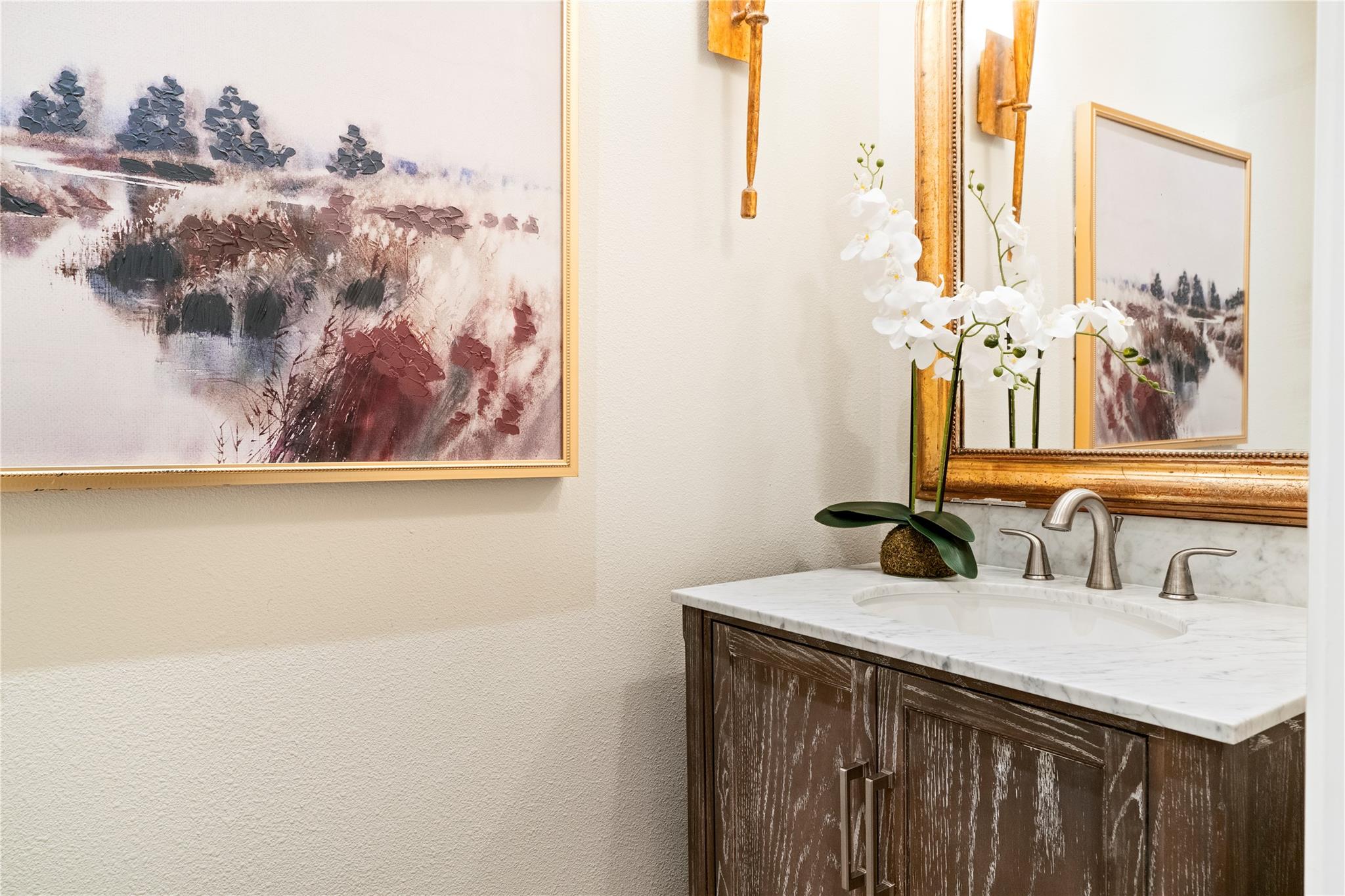 Image 23 of 40 For 2112 Lauren Dr