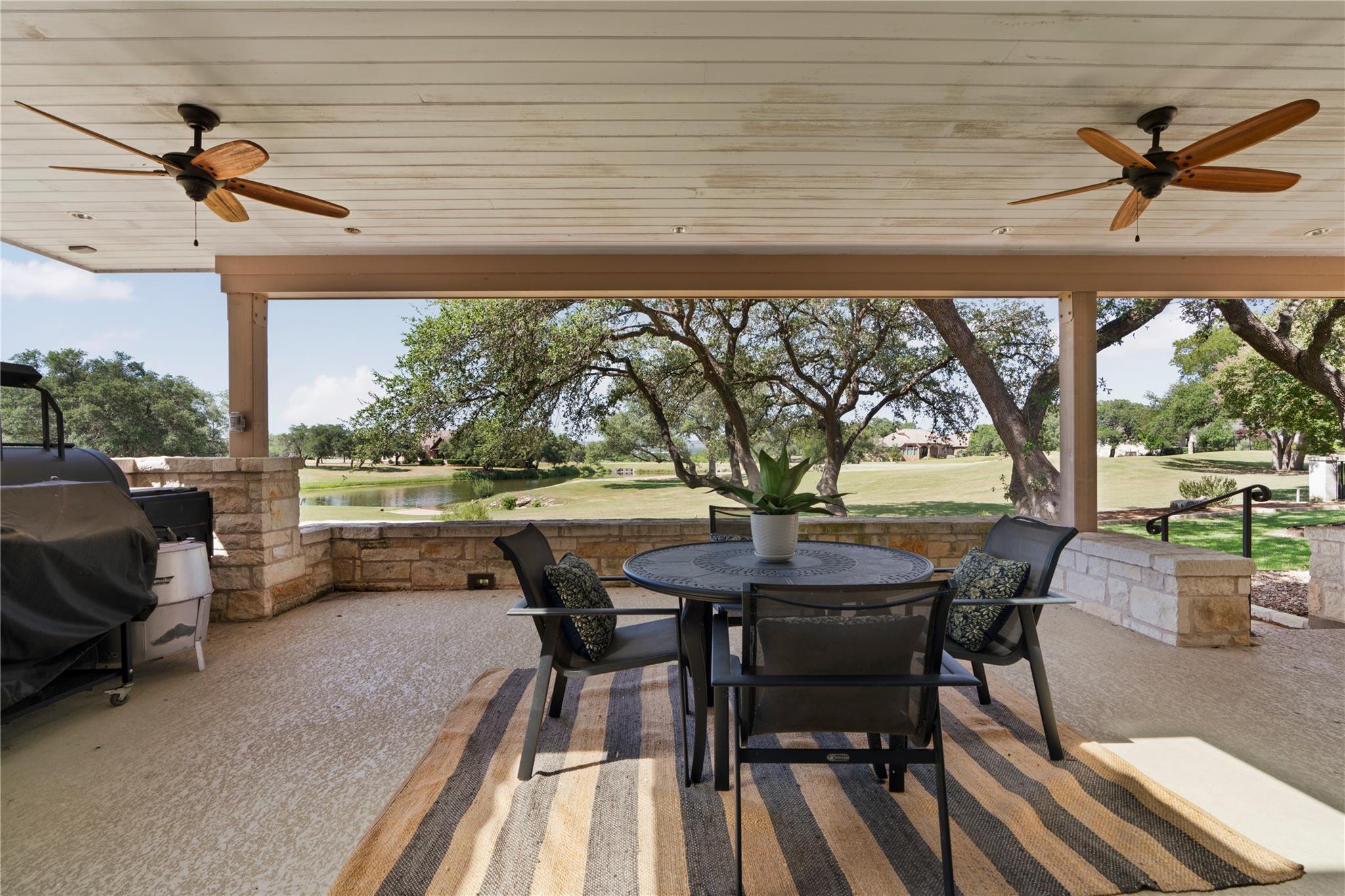 Image 32 of 40 For 2112 Lauren Dr