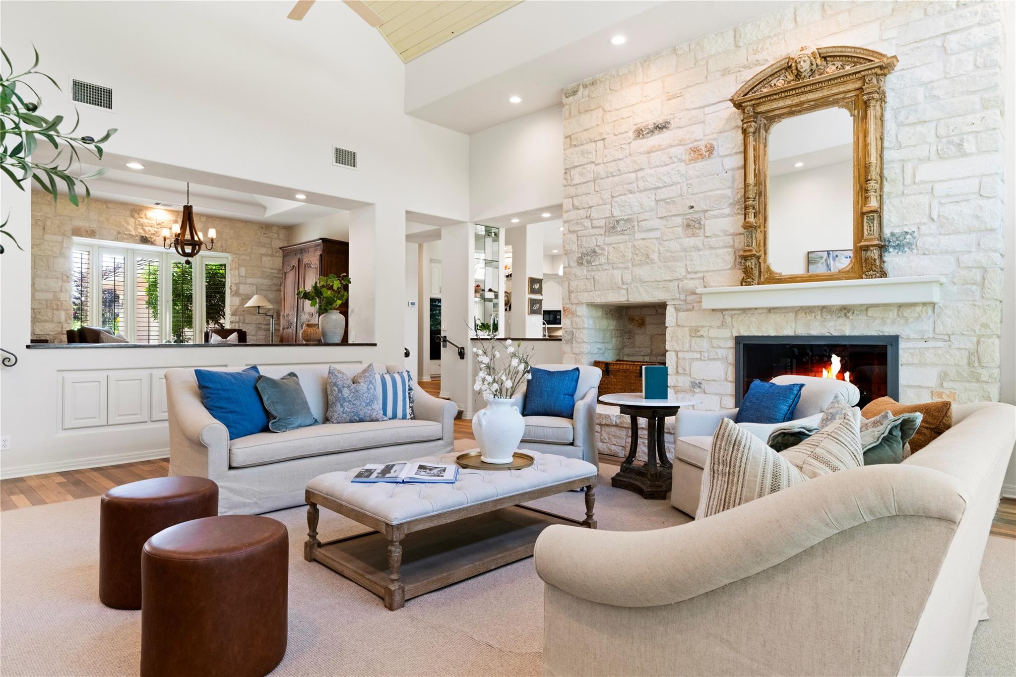 Image 7 of 40 For 2112 Lauren Dr