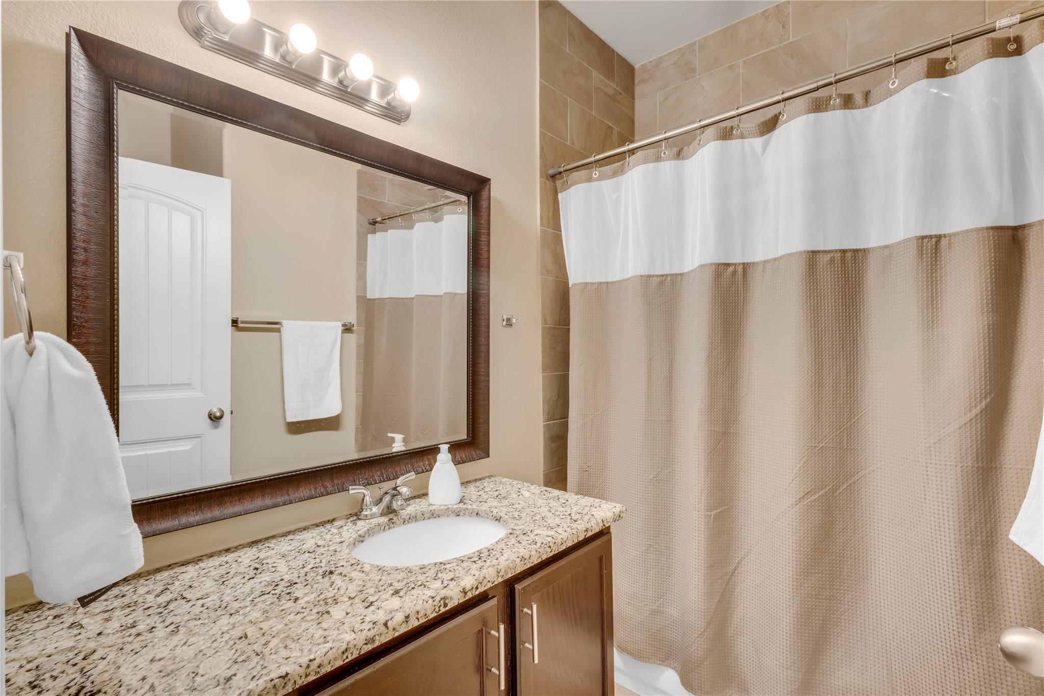 Image 16 of 29 For 5519 Cypress Pt Pt