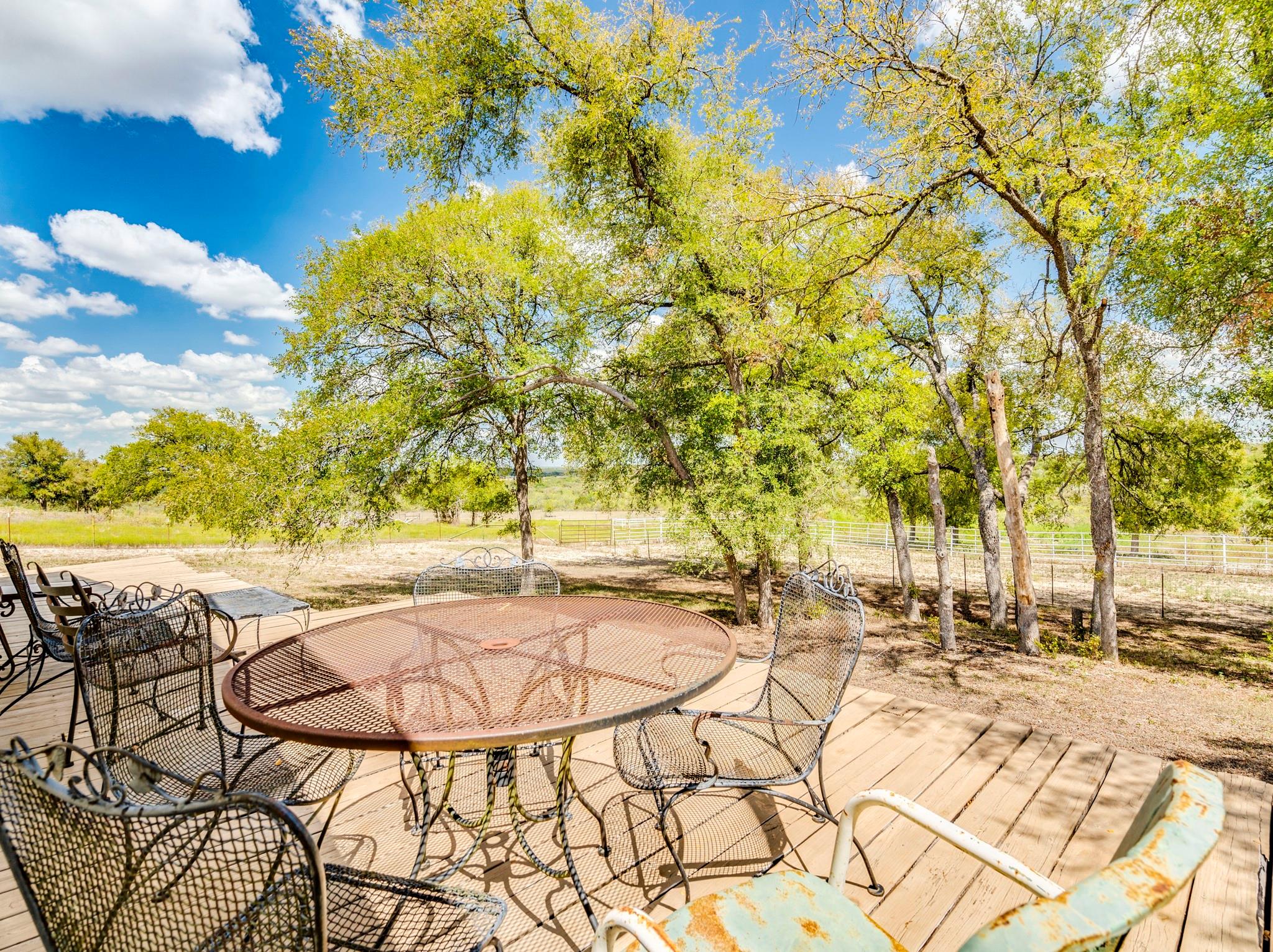 Image 24 of 40 For 182 Lantana Ln