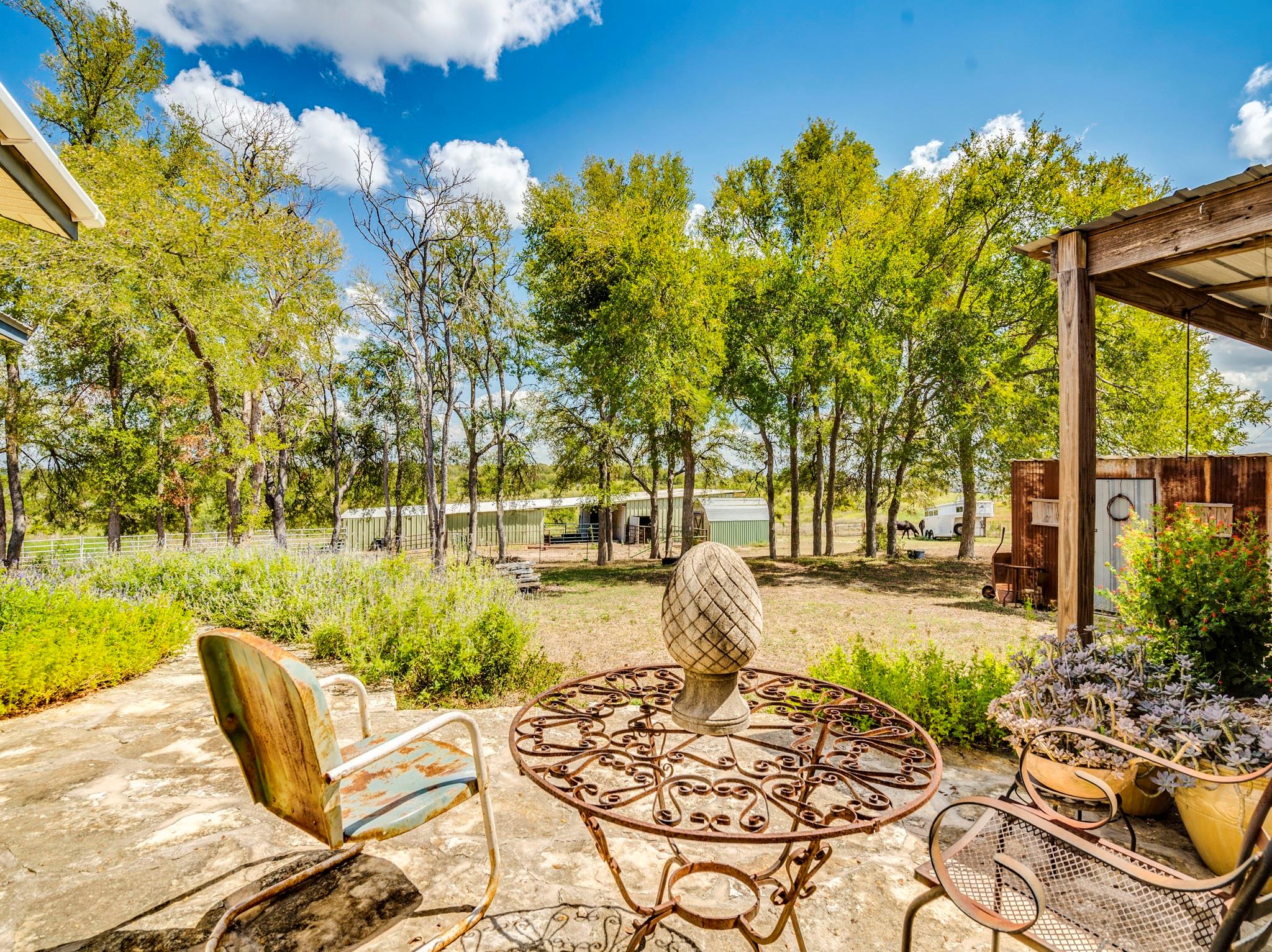 Image 25 of 40 For 182 Lantana Ln