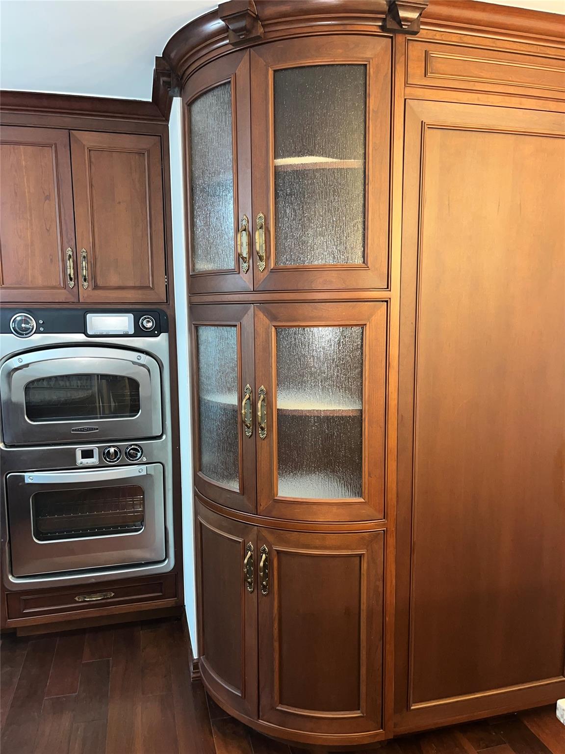 Image 27 of 35 For 11906 Arch Hill Dr