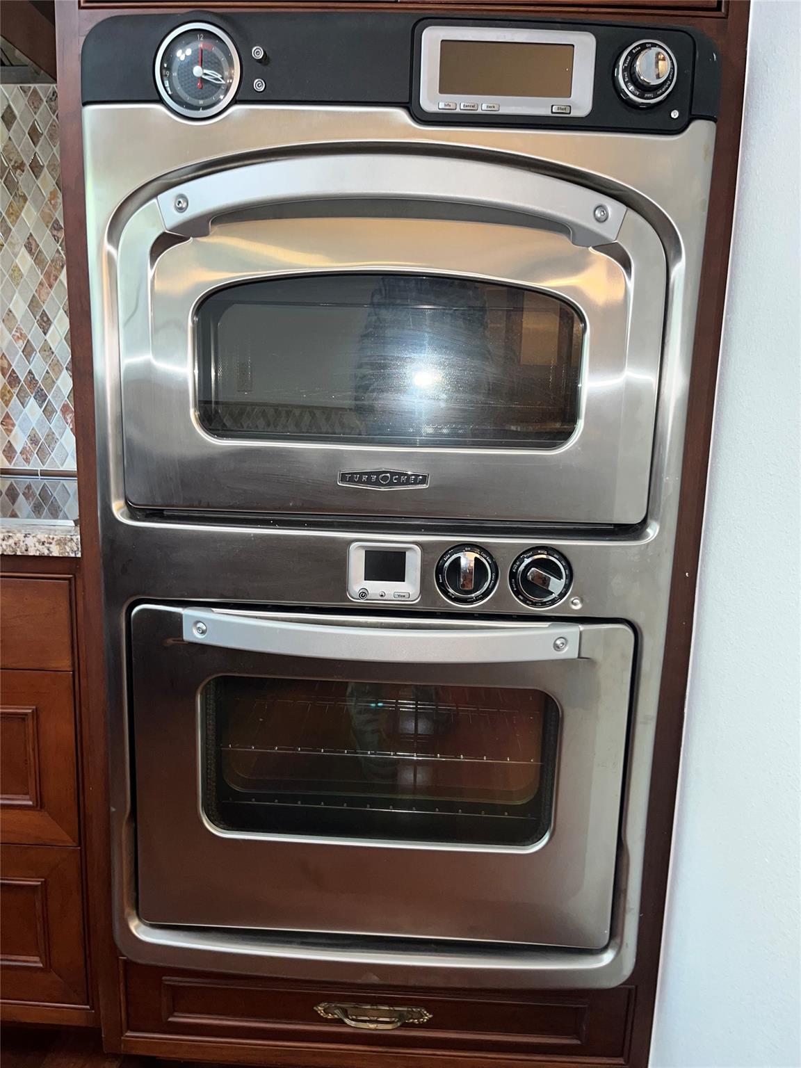 Image 30 of 35 For 11906 Arch Hill Dr