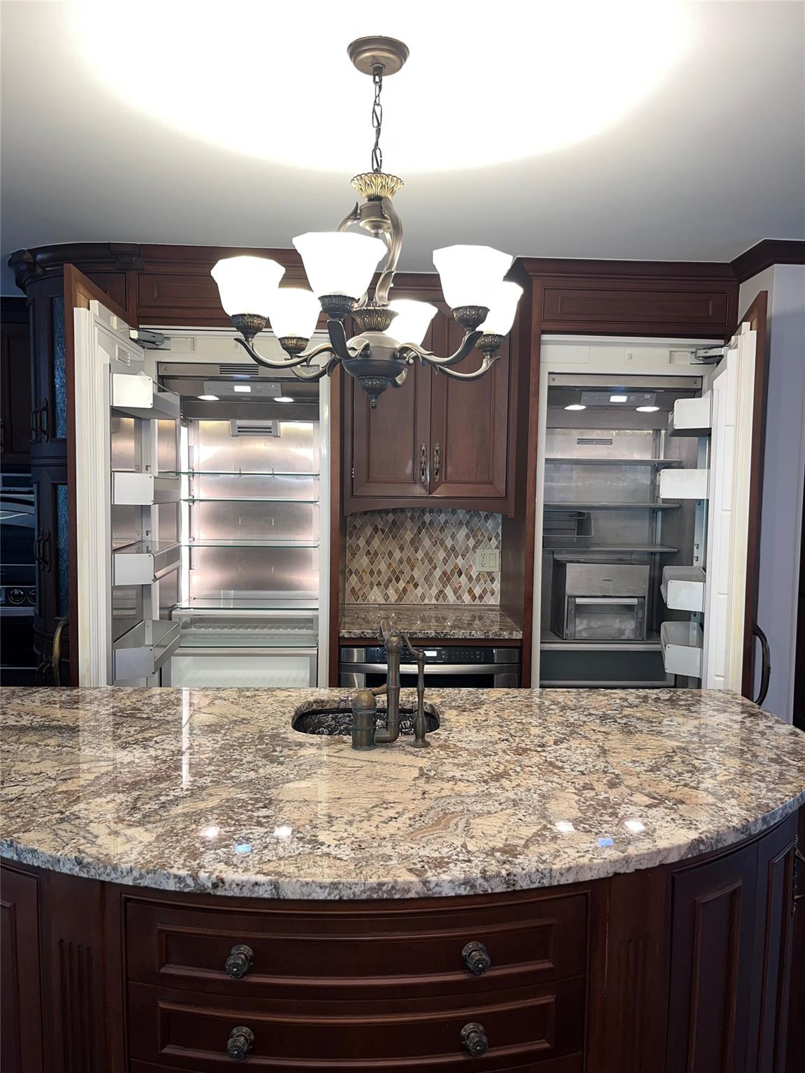 Image 31 of 35 For 11906 Arch Hill Dr