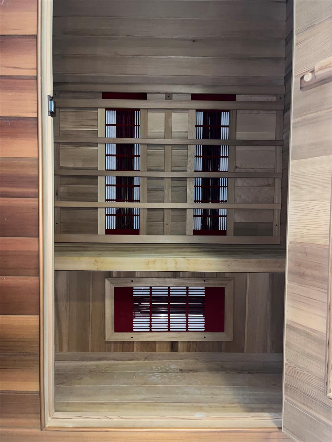 Image 34 of 35 For 11906 Arch Hill Dr