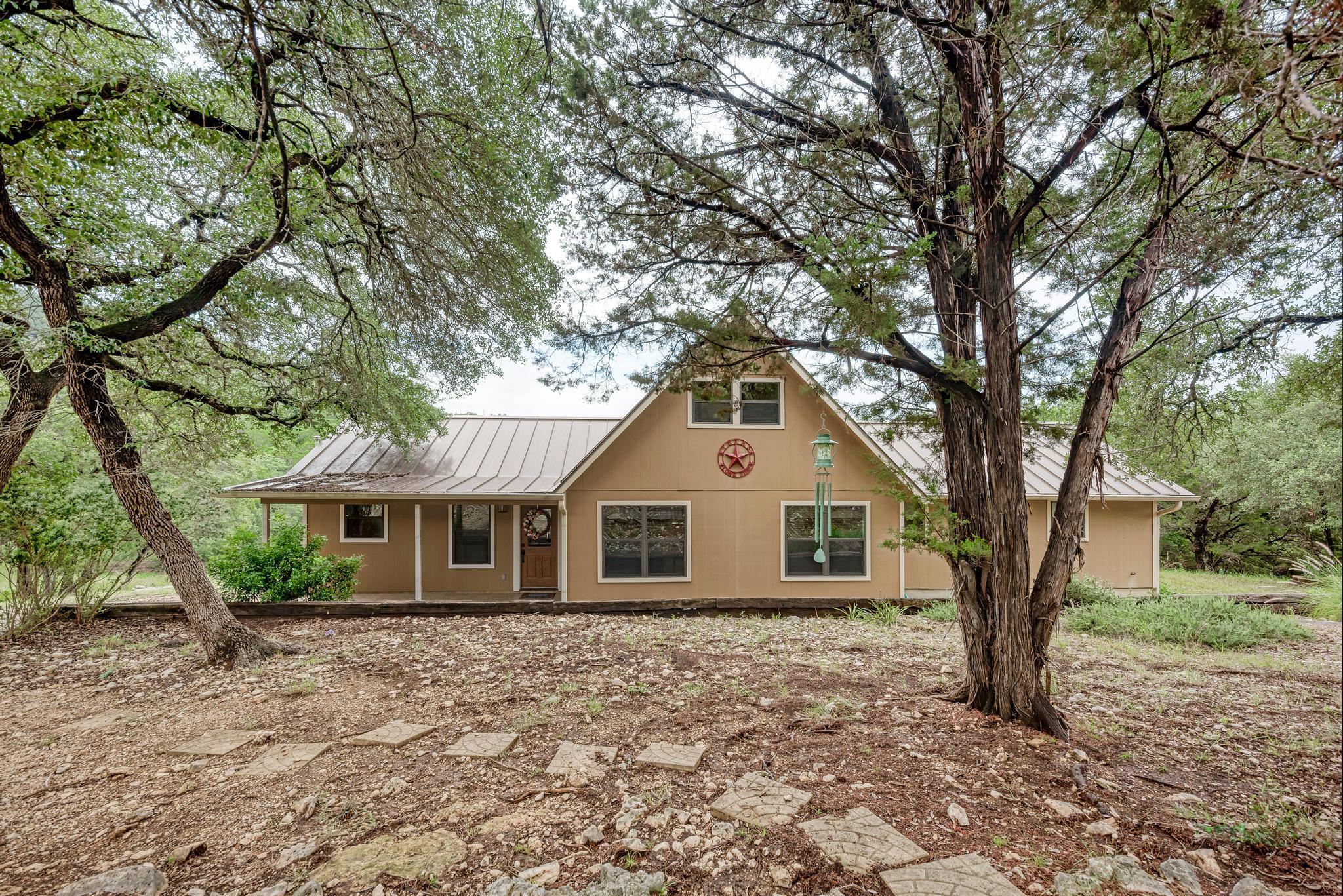 Details for 5093 Chimney Rock, Canyon Lake, TX 78133