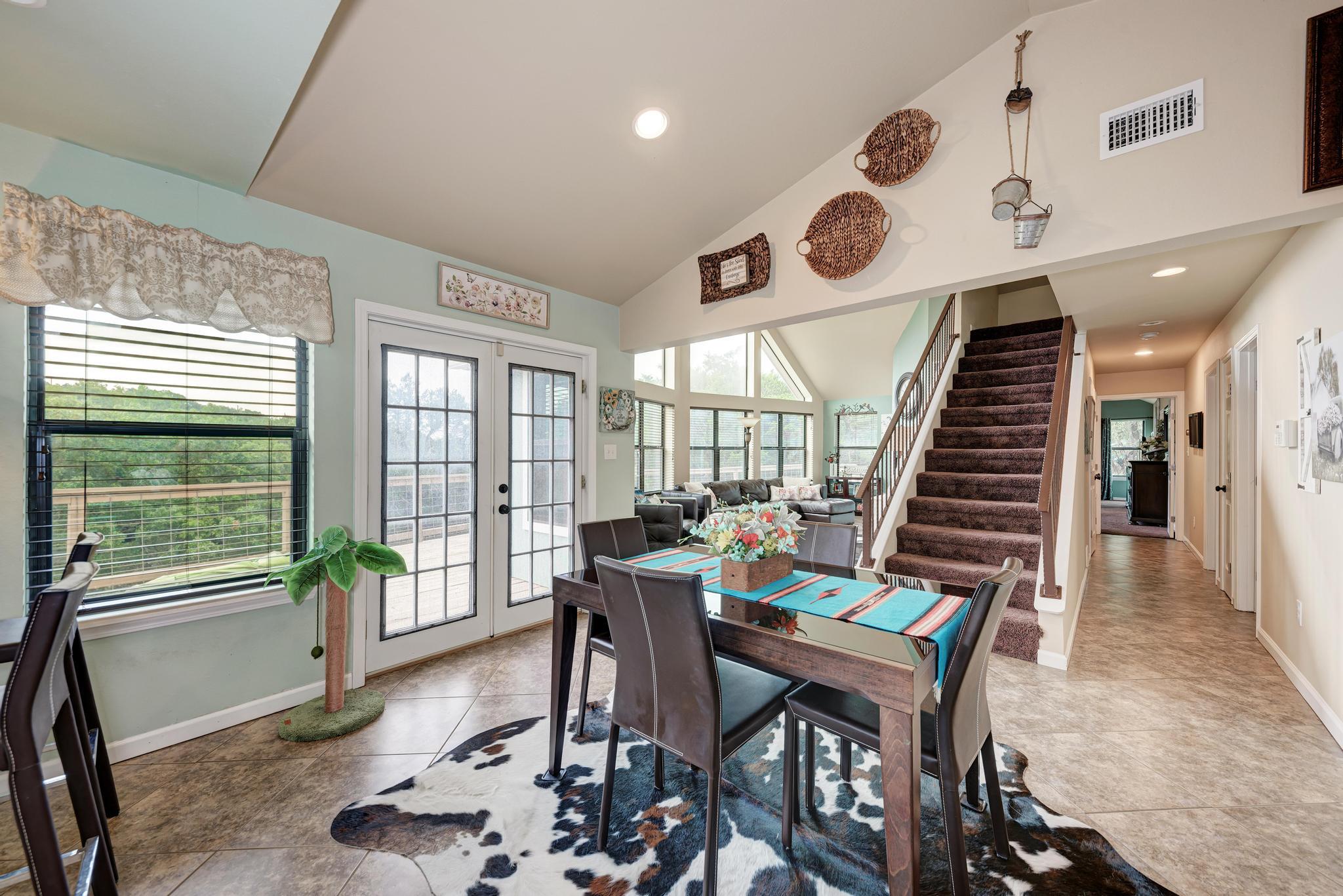 Image 10 of 40 For 5093 Chimney Rock