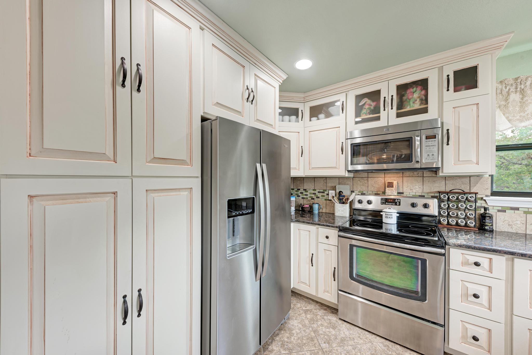 Image 15 of 40 For 5093 Chimney Rock