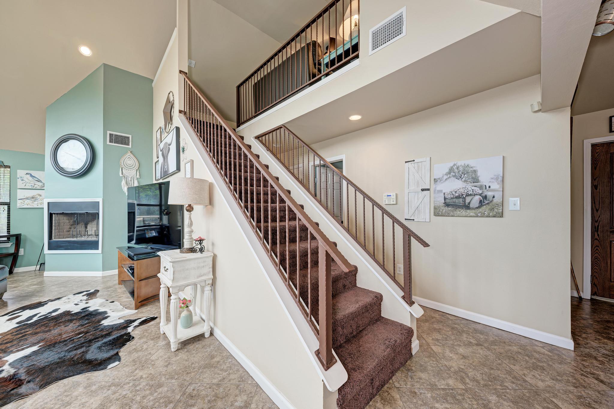 Image 29 of 40 For 5093 Chimney Rock