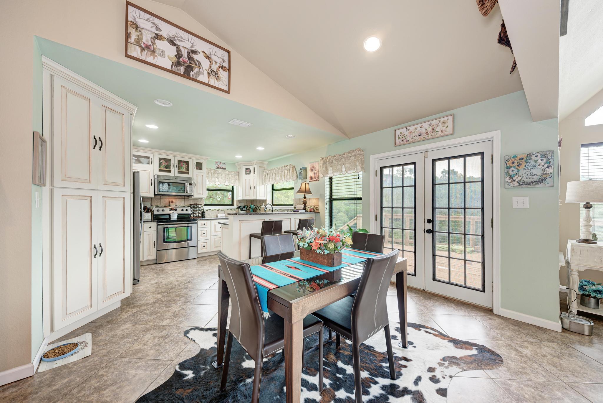 Image 9 of 40 For 5093 Chimney Rock