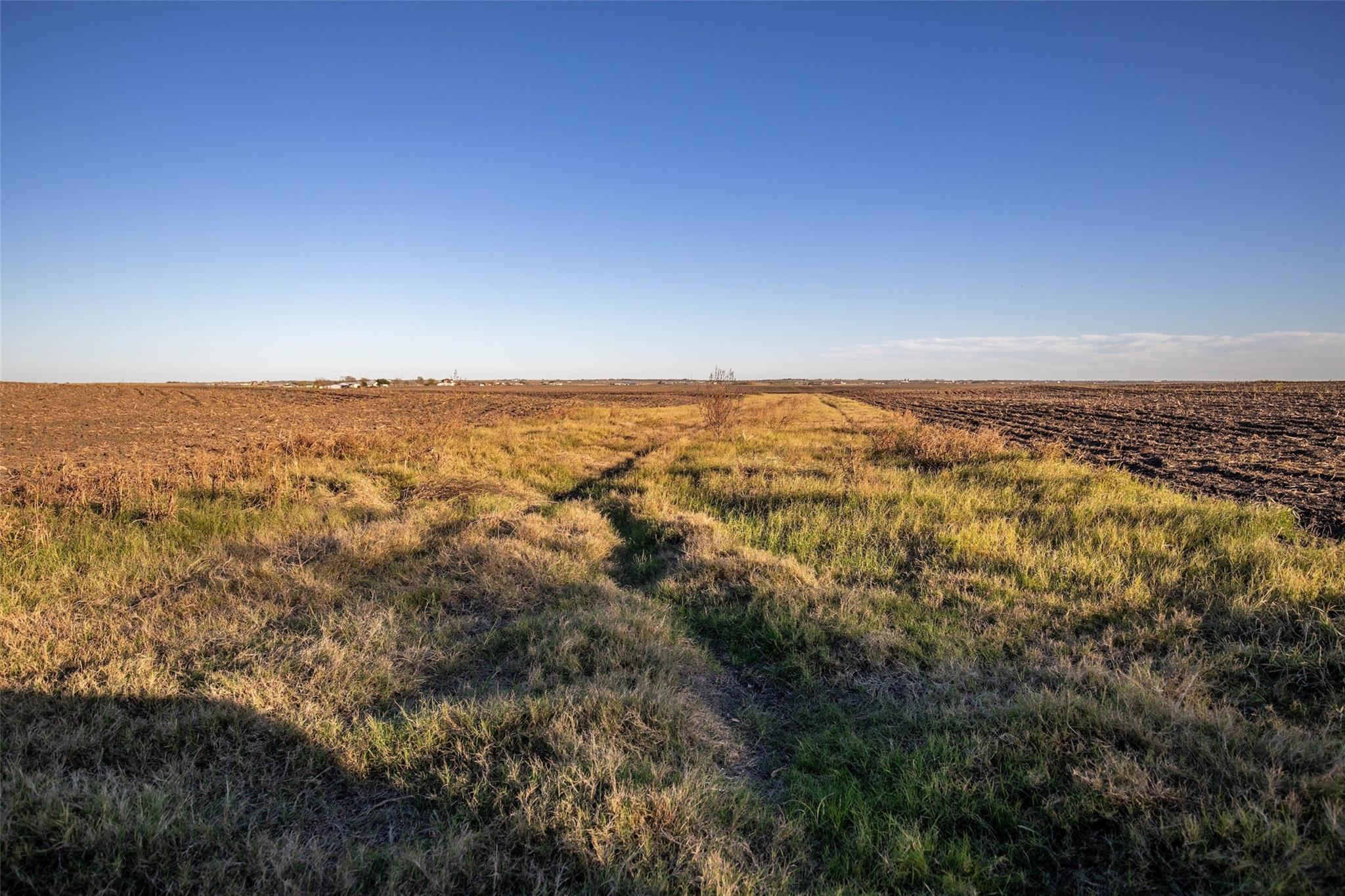 Image 15 of 24 For 14914 Svenska Rd