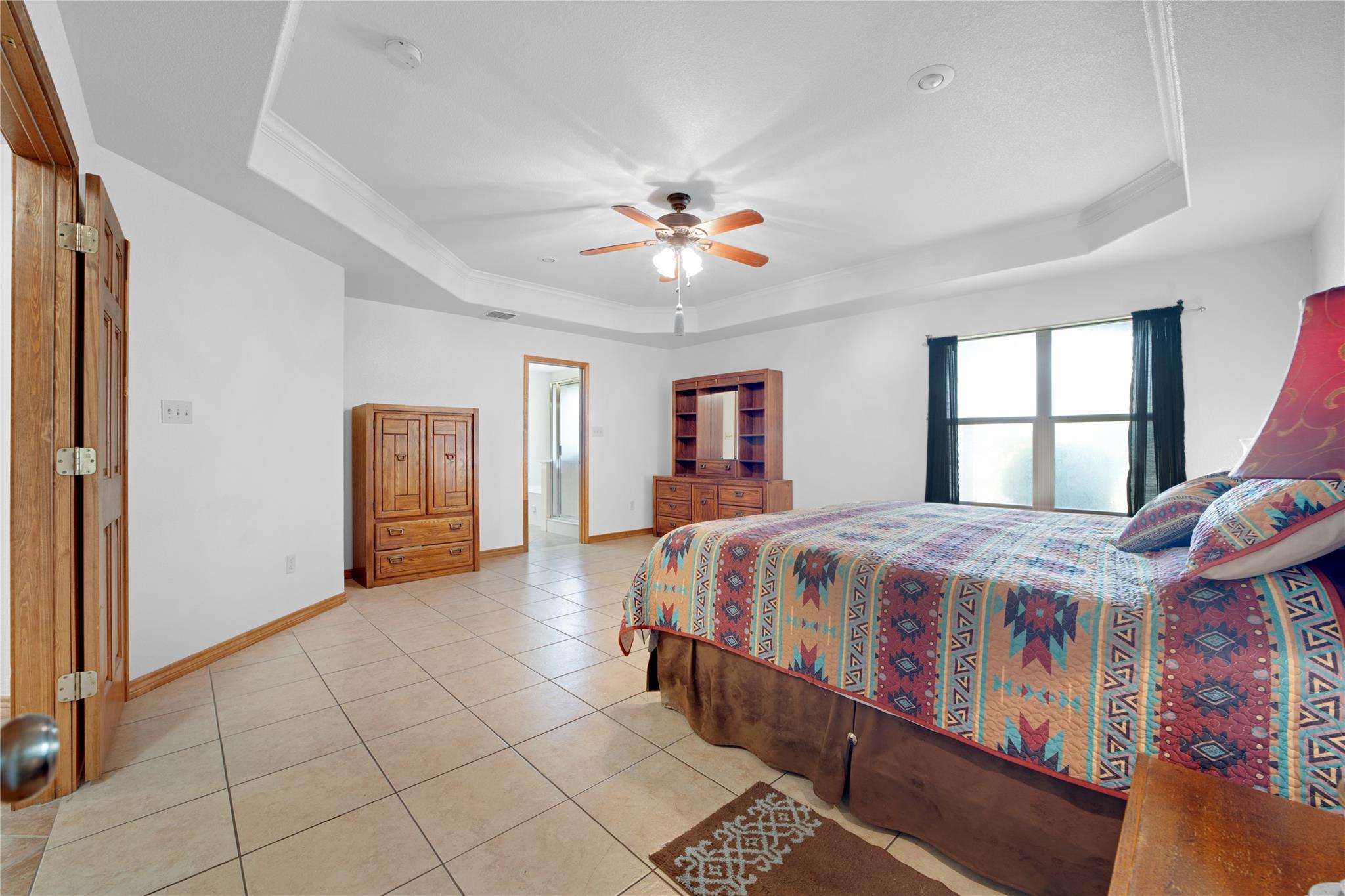 Image 11 of 37 For 14053 Huber Rd