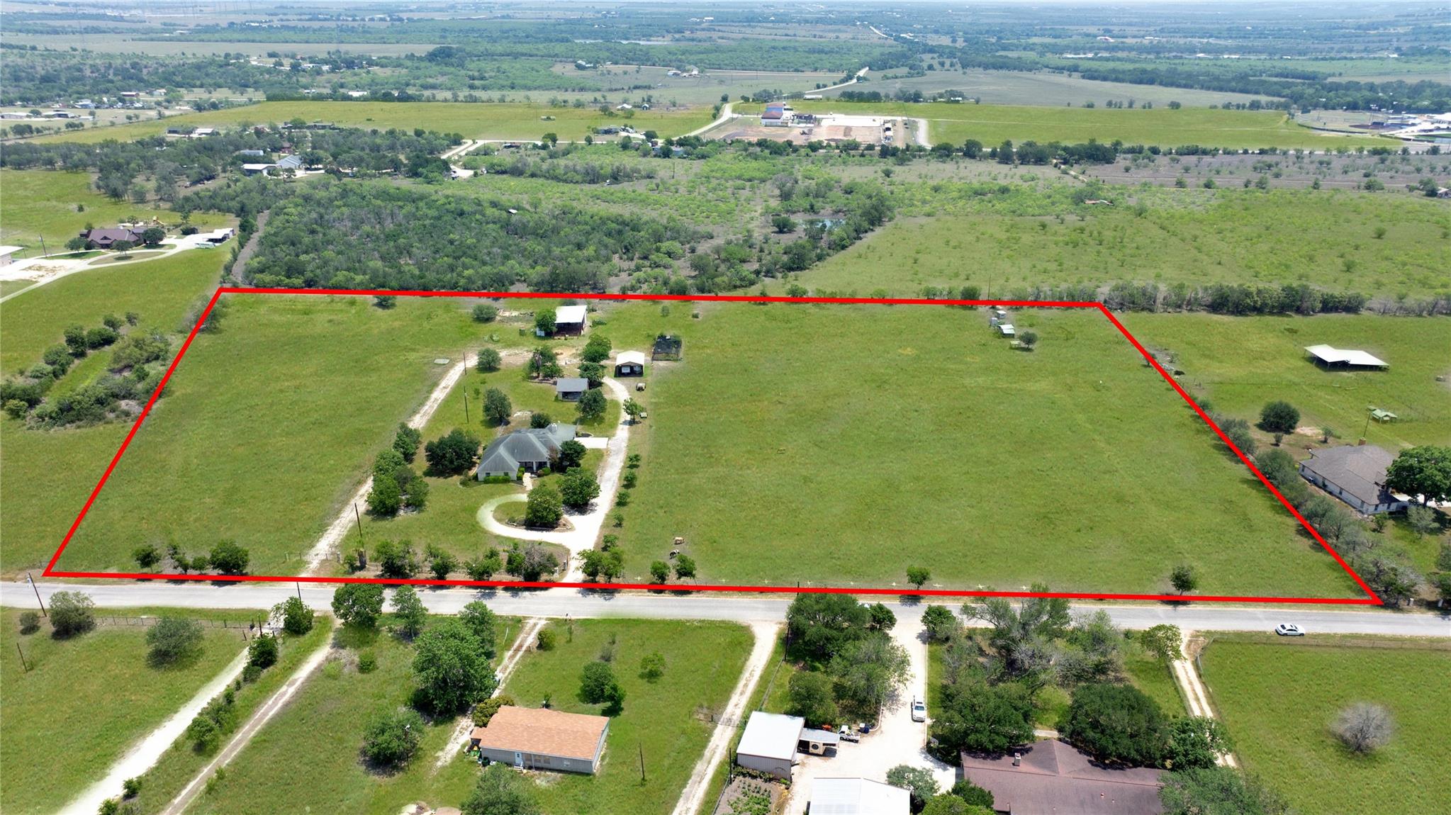 Image 27 of 37 For 14053 Huber Rd