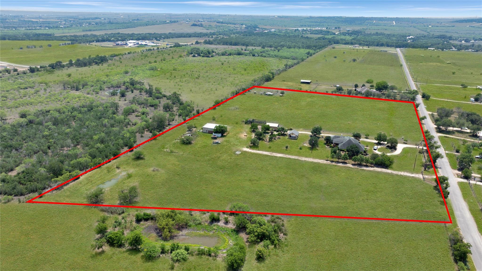 Image 28 of 37 For 14053 Huber Rd