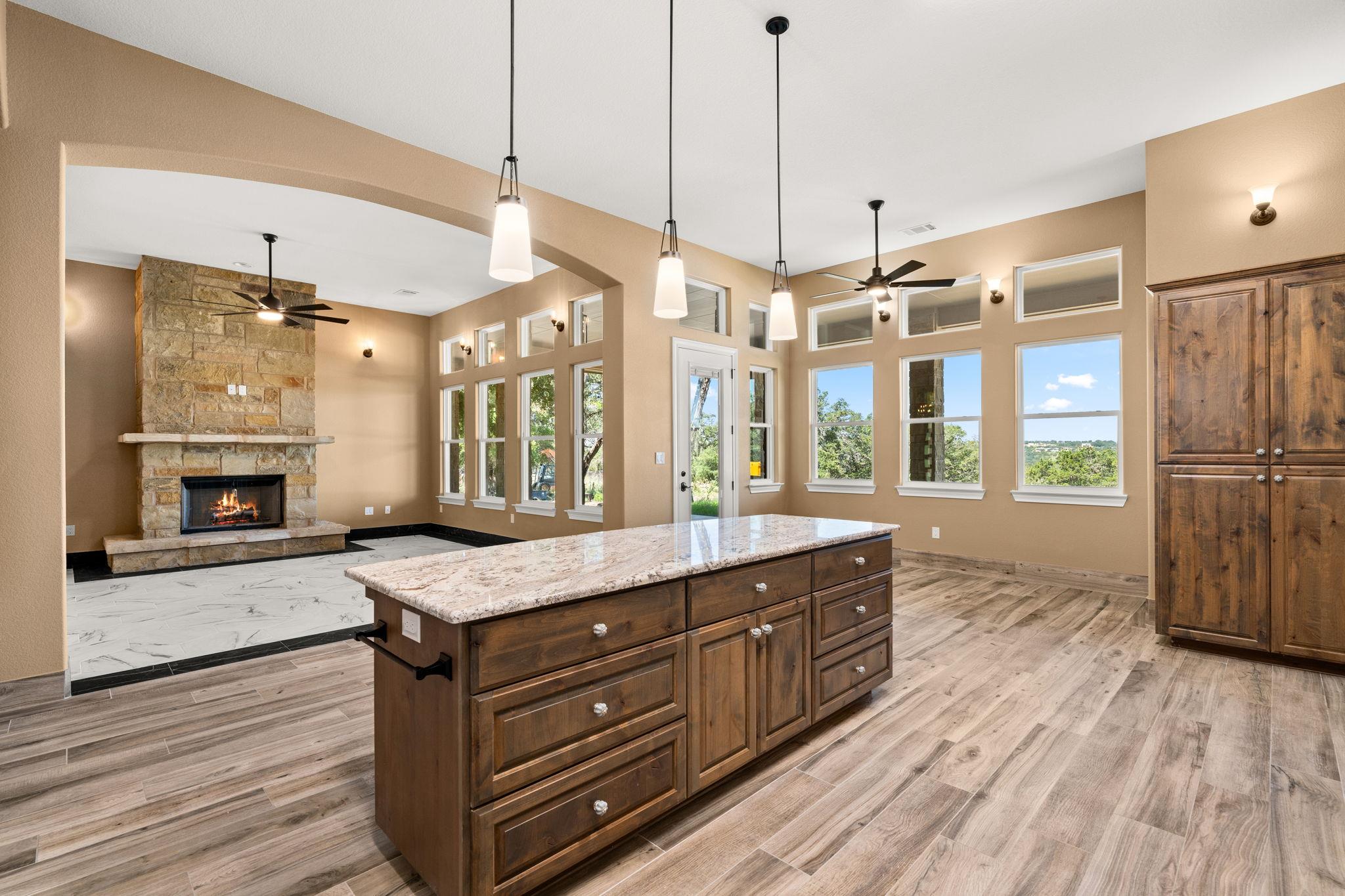 Image 14 of 34 For 1424 Cattail Dr