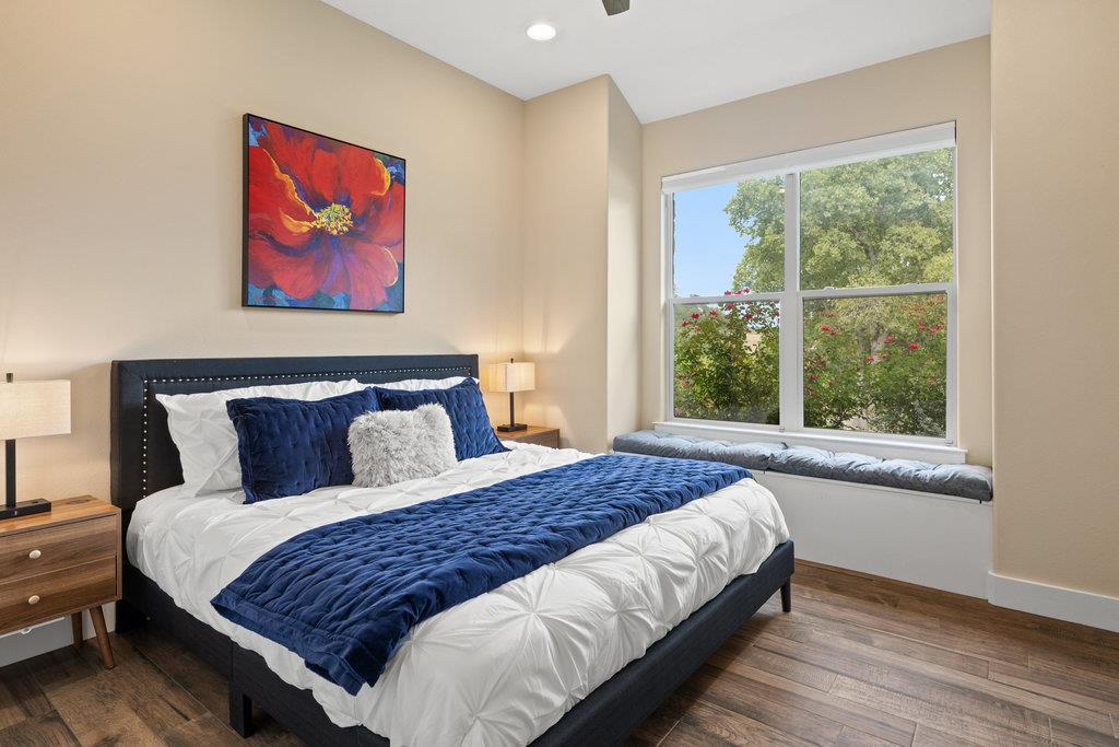 Image 27 of 40 For 1313 Democrat St