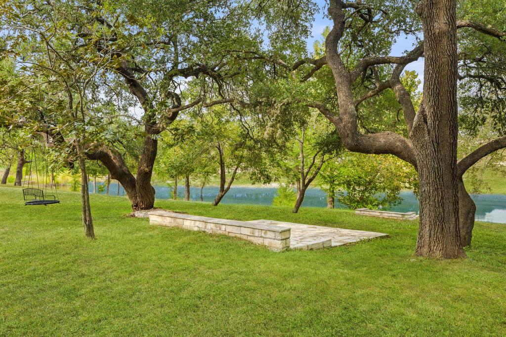 Image 33 of 40 For 1313 Democrat St