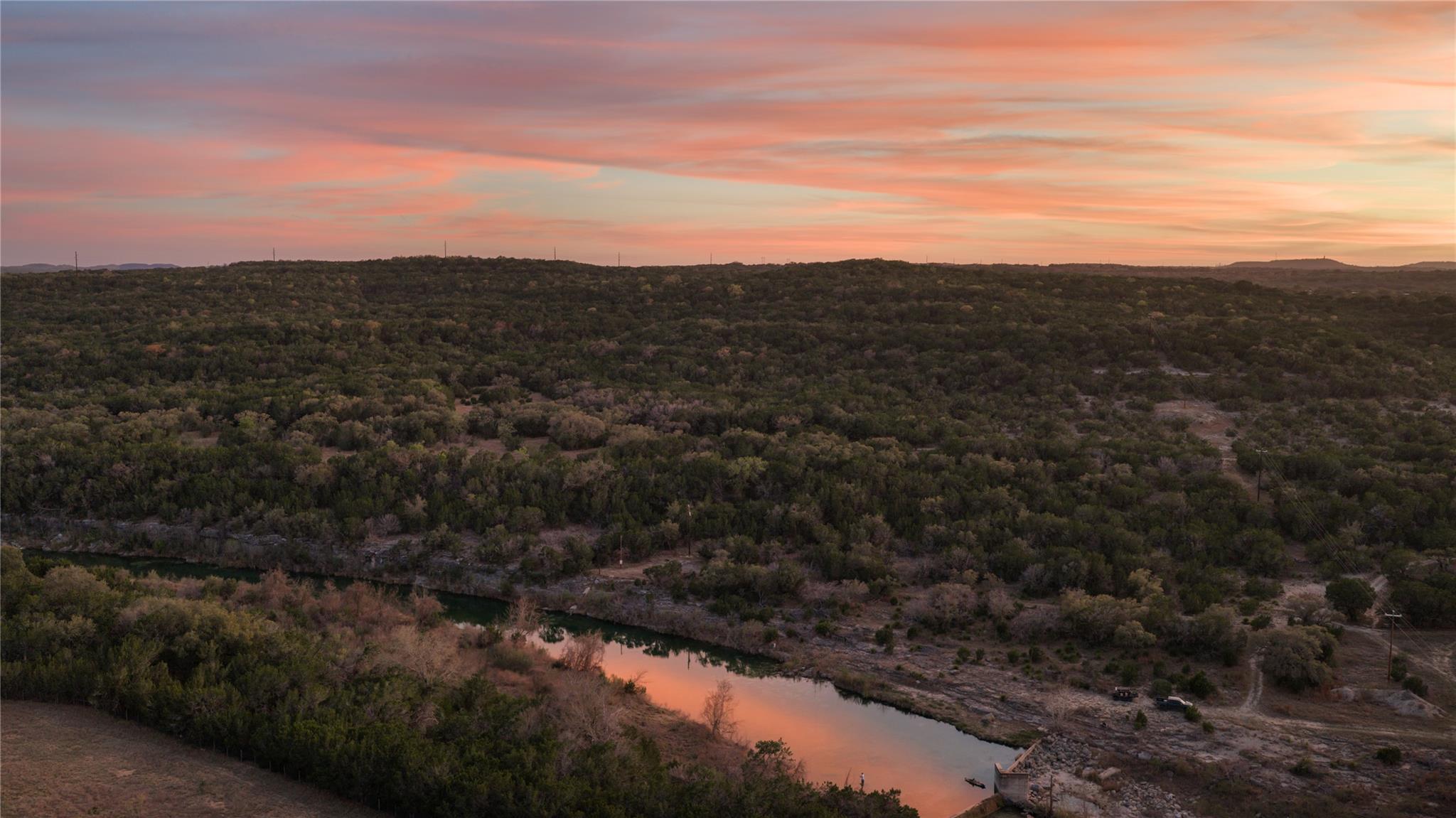 Details for 892 Baird Ranch Rd, Johnson City, TX 78636