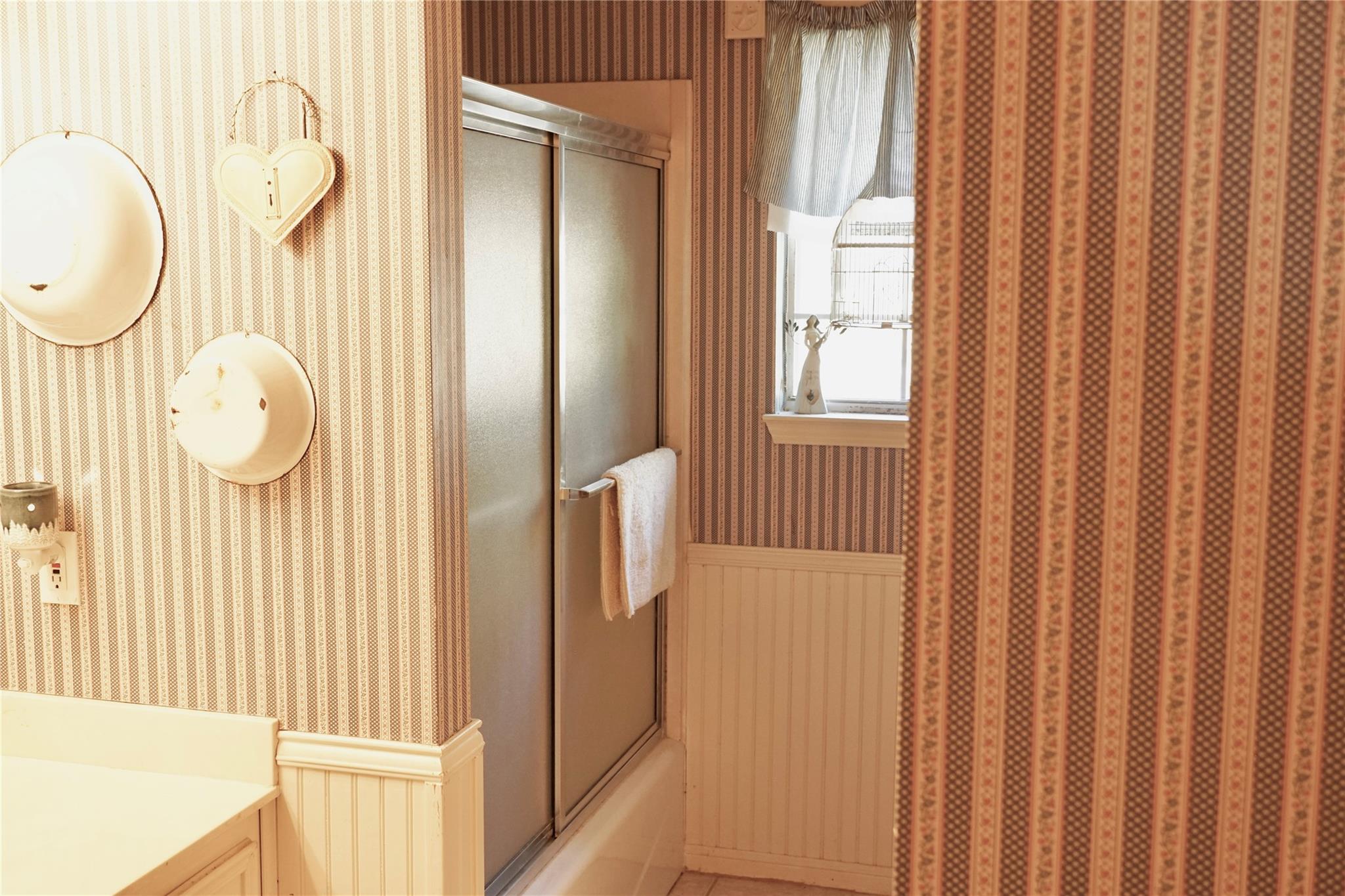 Image 24 of 40 For 1375 Cr 320  