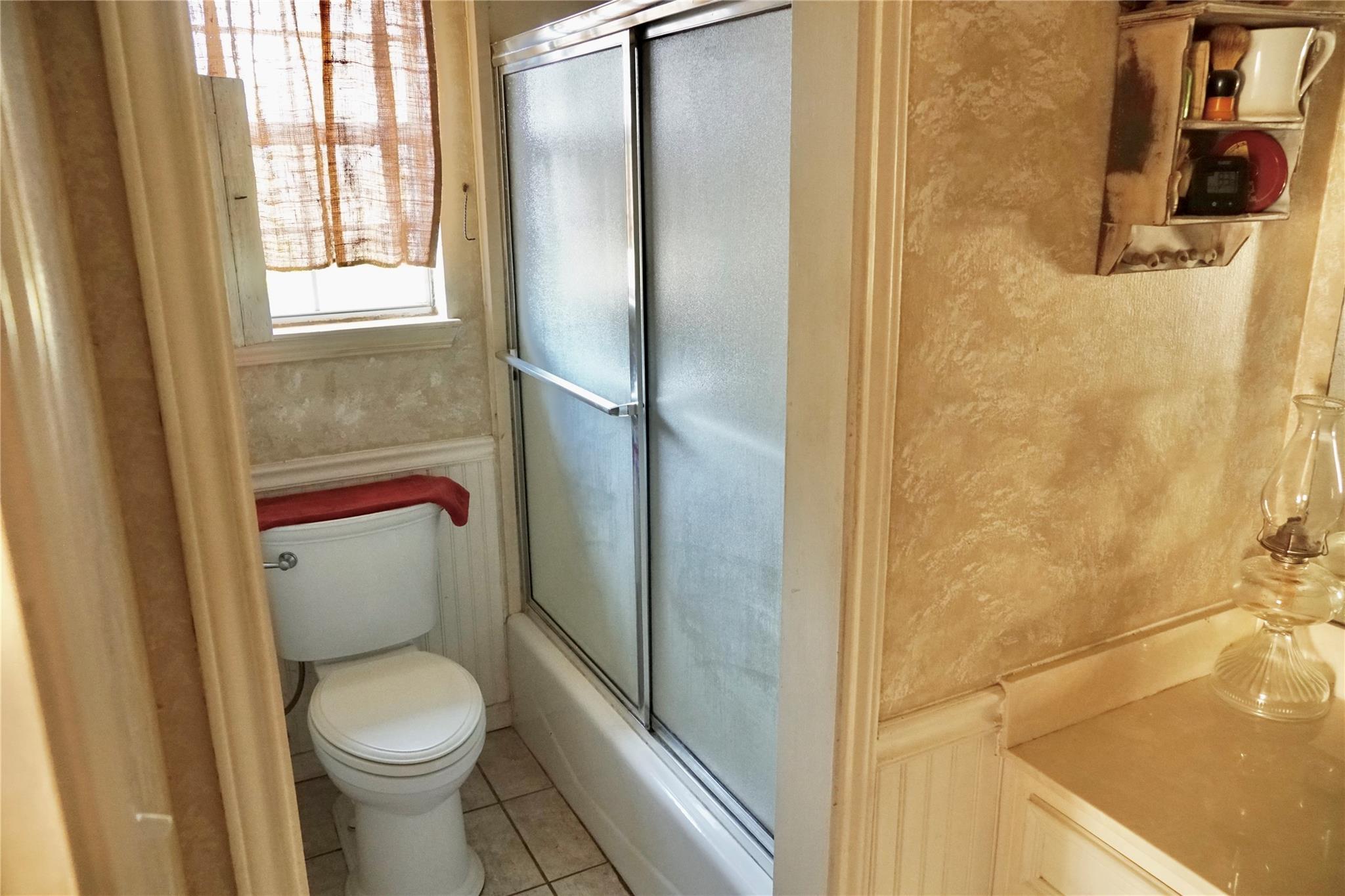 Image 33 of 40 For 1375 Cr 320  