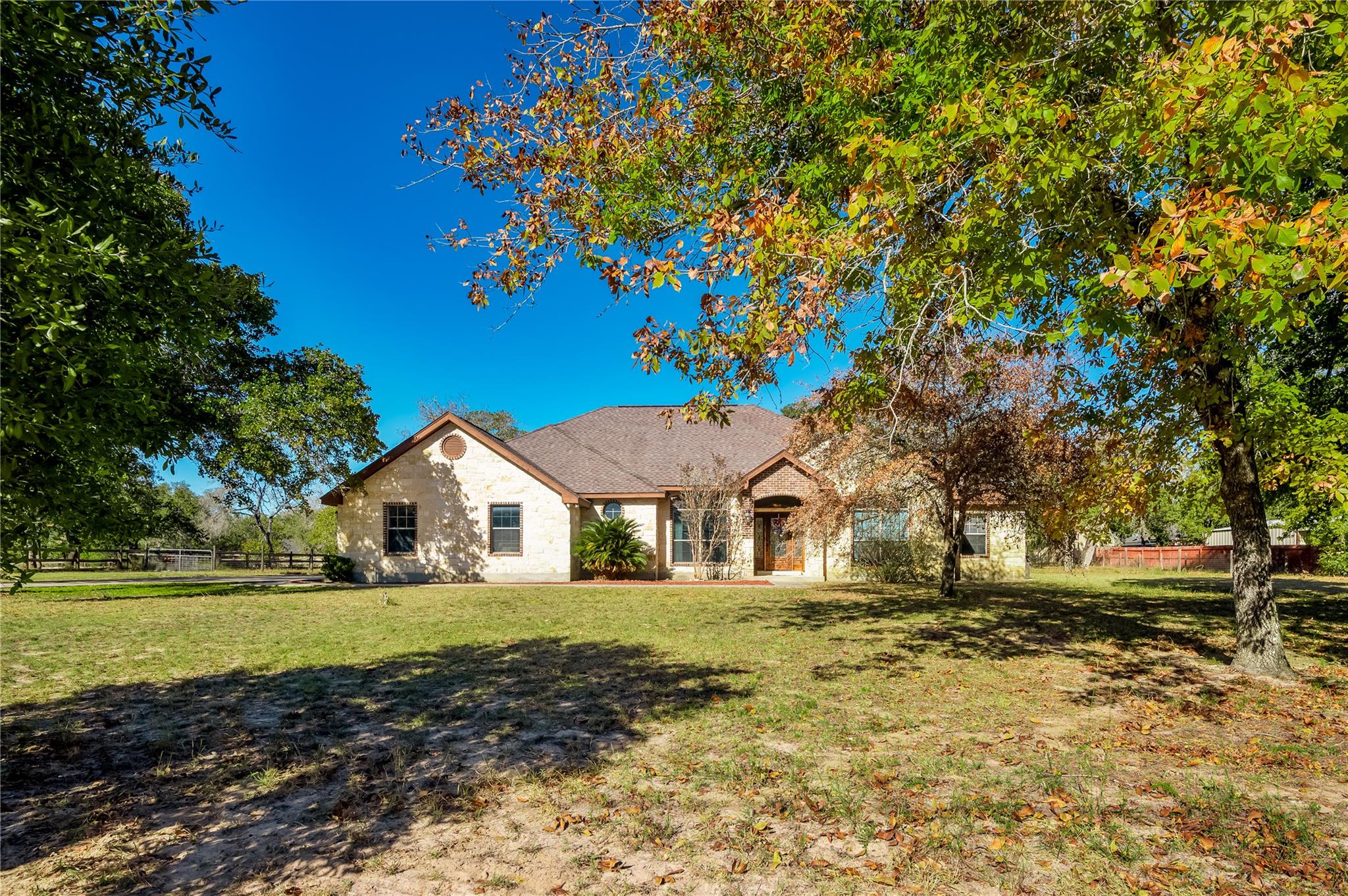 Details for 455 Rose Blossom Loop, La Vernia, TX 78121