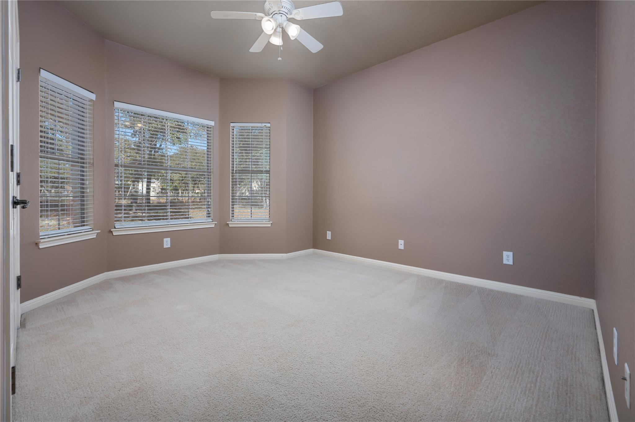 Image 17 of 24 For 455 Rose Blossom Loop