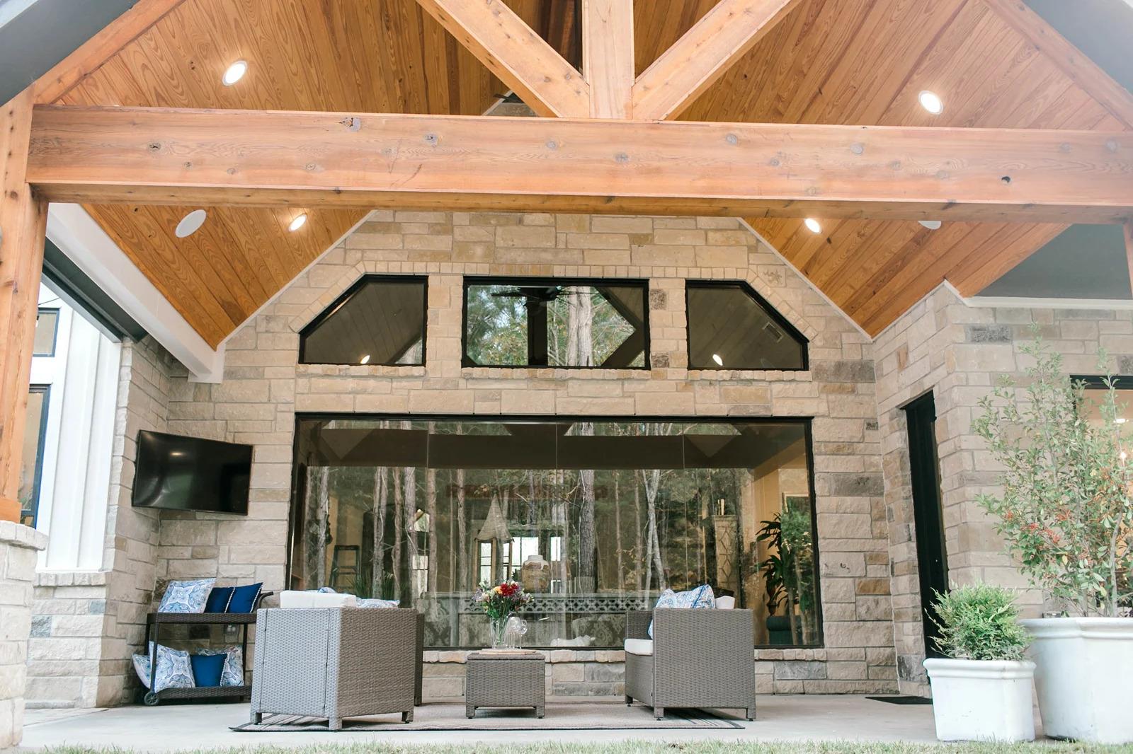 Image 34 of 40 For 322 Lookout Rdg