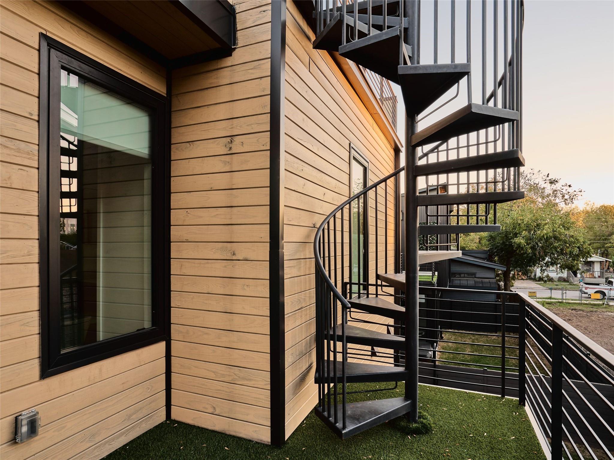 Image 32 of 40 For 1706 Brassie St