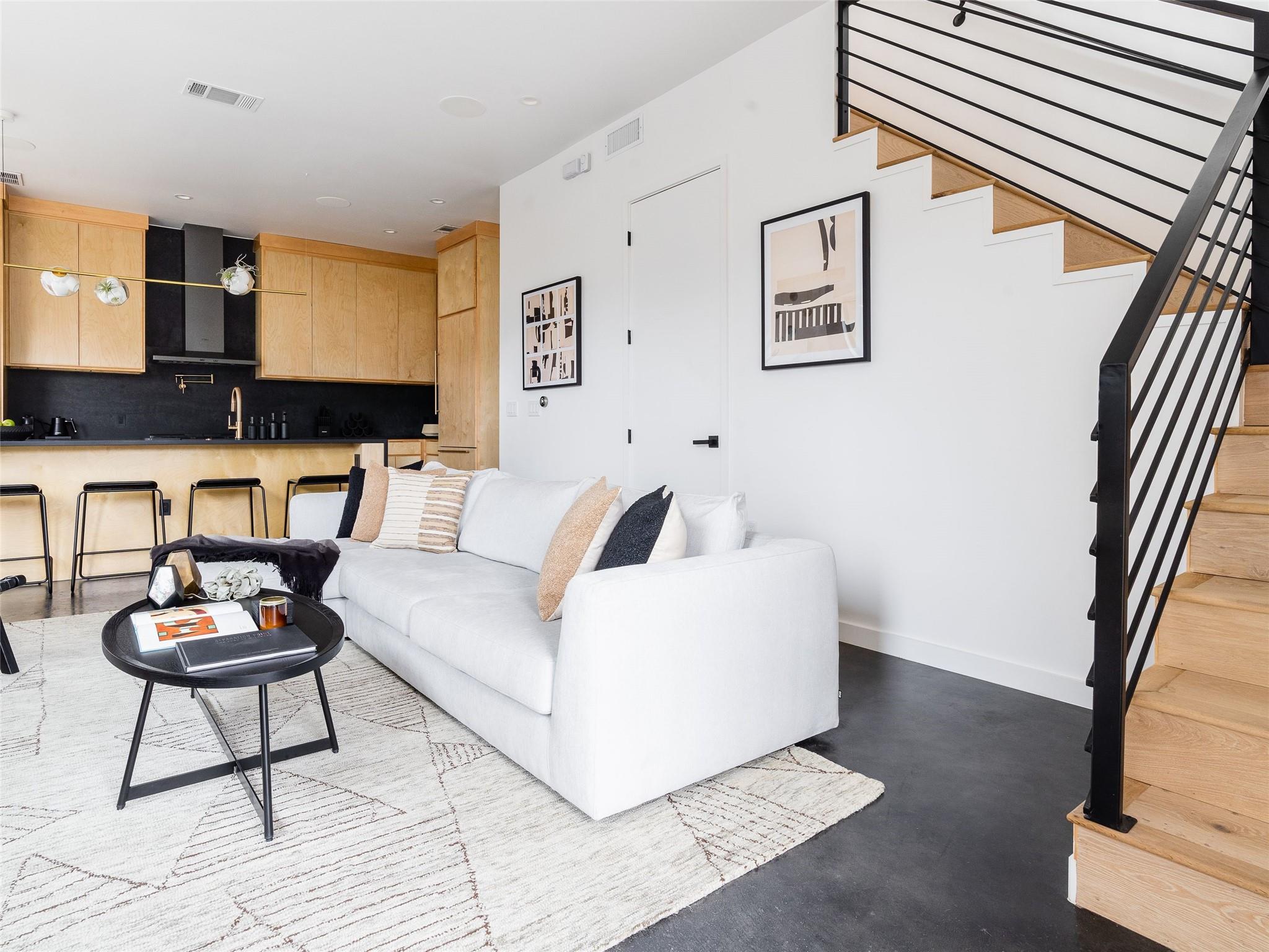 Image 9 of 40 For 1706 Brassie St