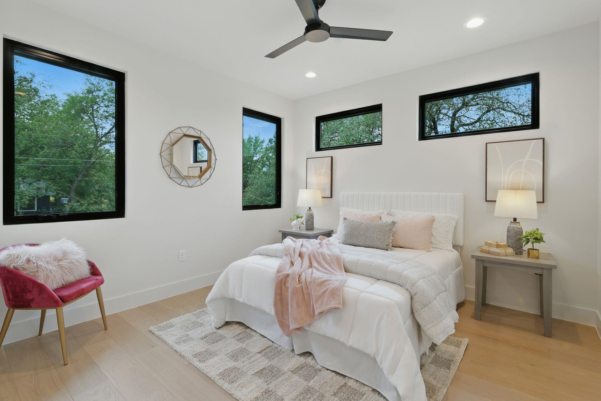 Image 19 of 23 For 2711 Pegram Ave