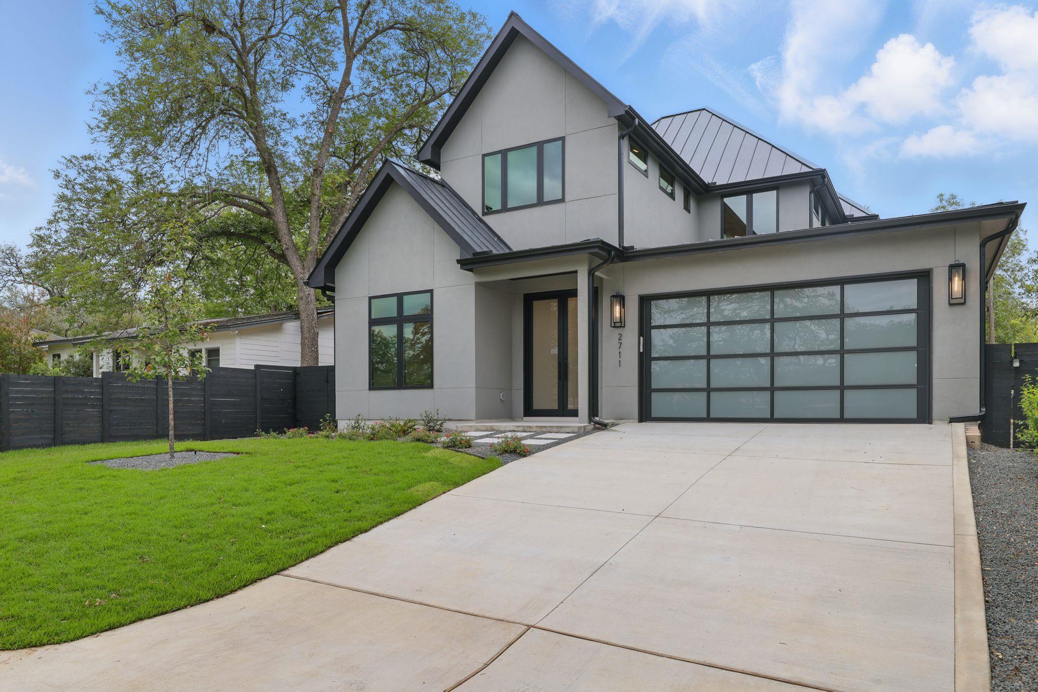 Image 3 of 23 For 2711 Pegram Ave